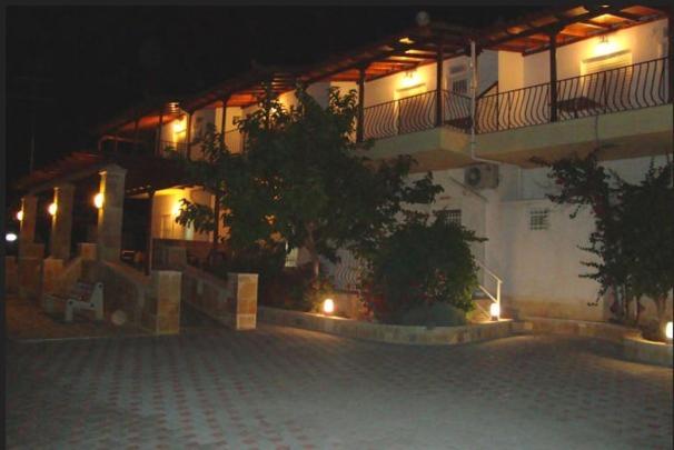 Angelos Kandia Apartments