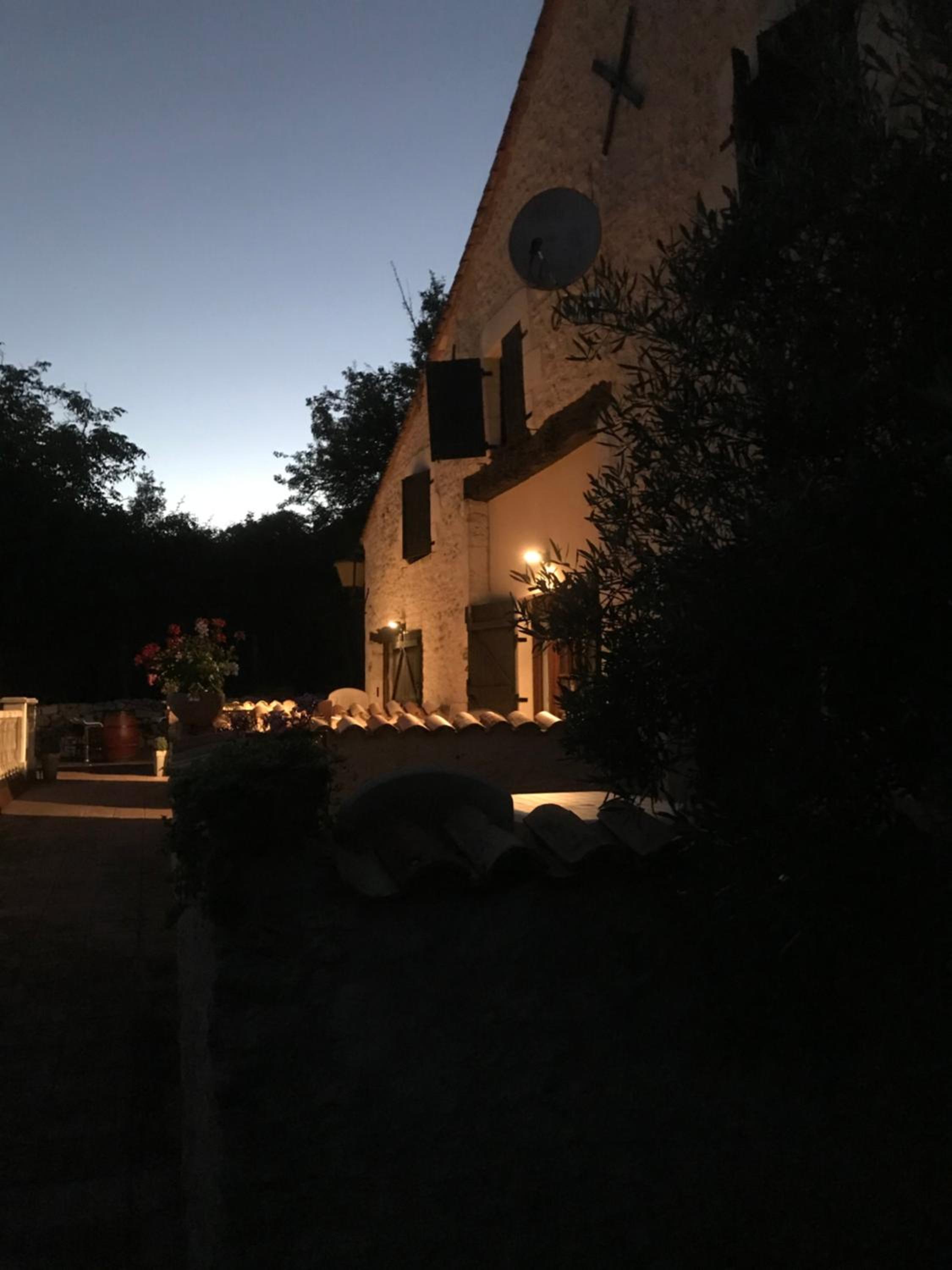 LES GRANGES view 3