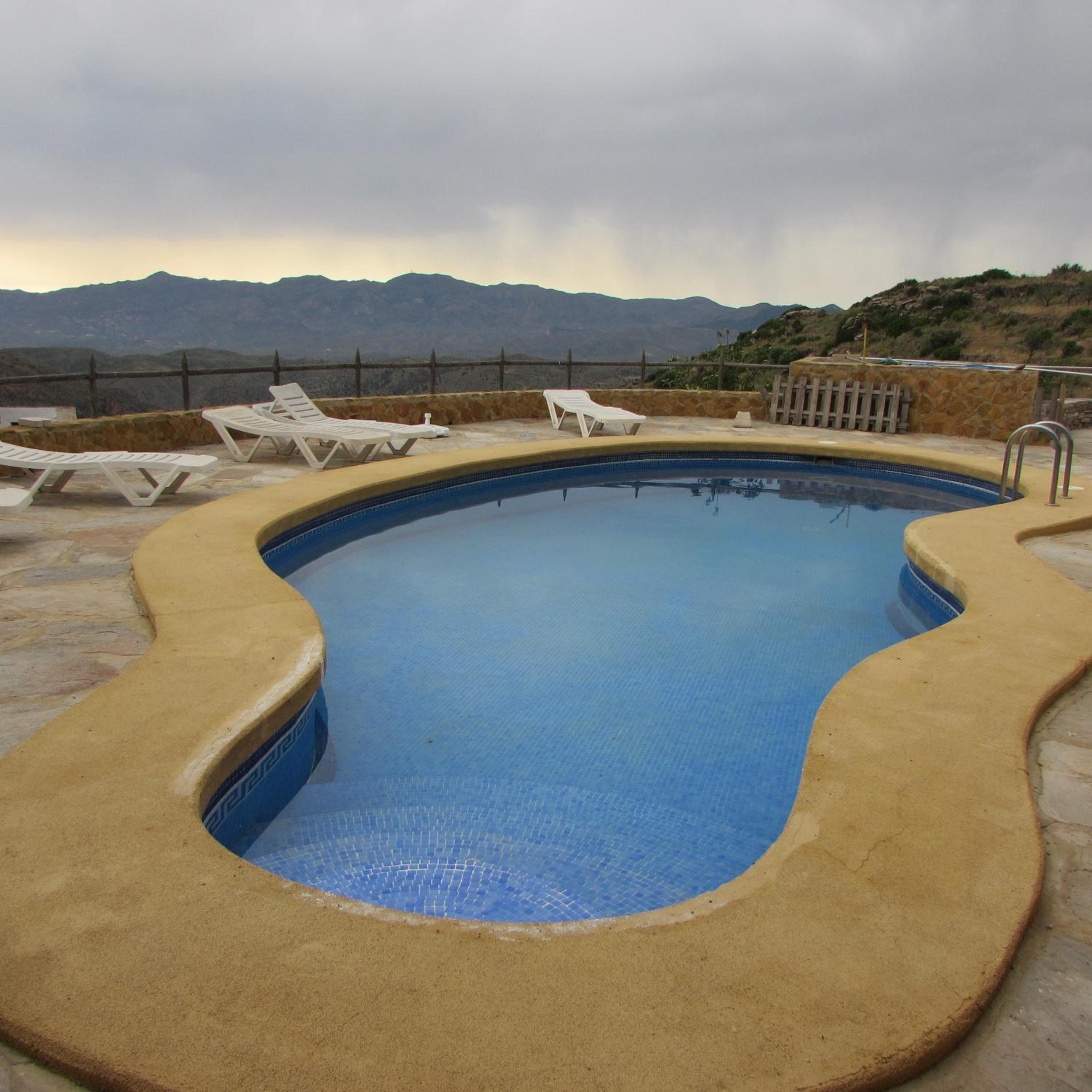 ALBARICO RETREAT photo 2