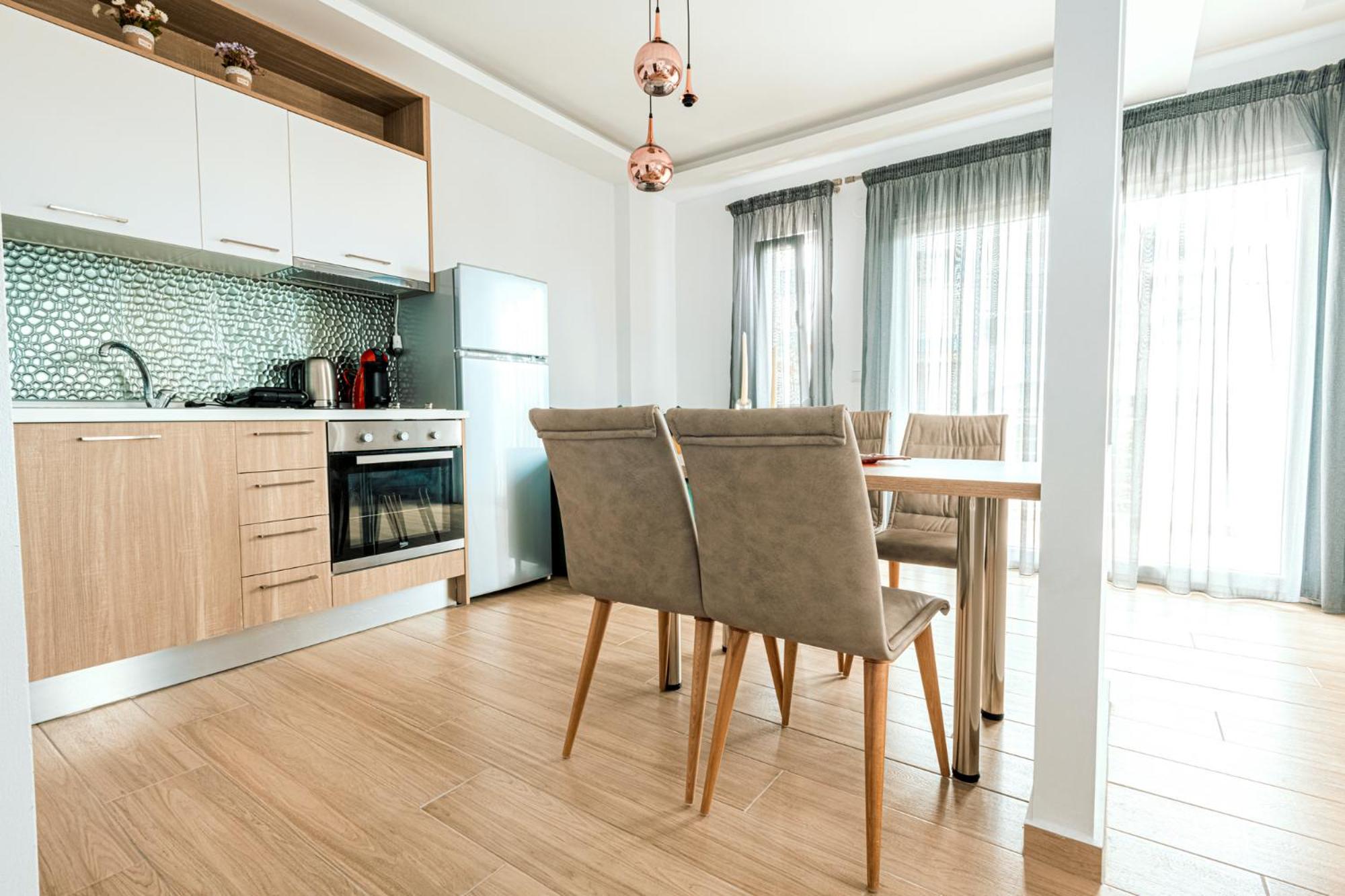 Design Suites Efharis (Chateau) view 2
