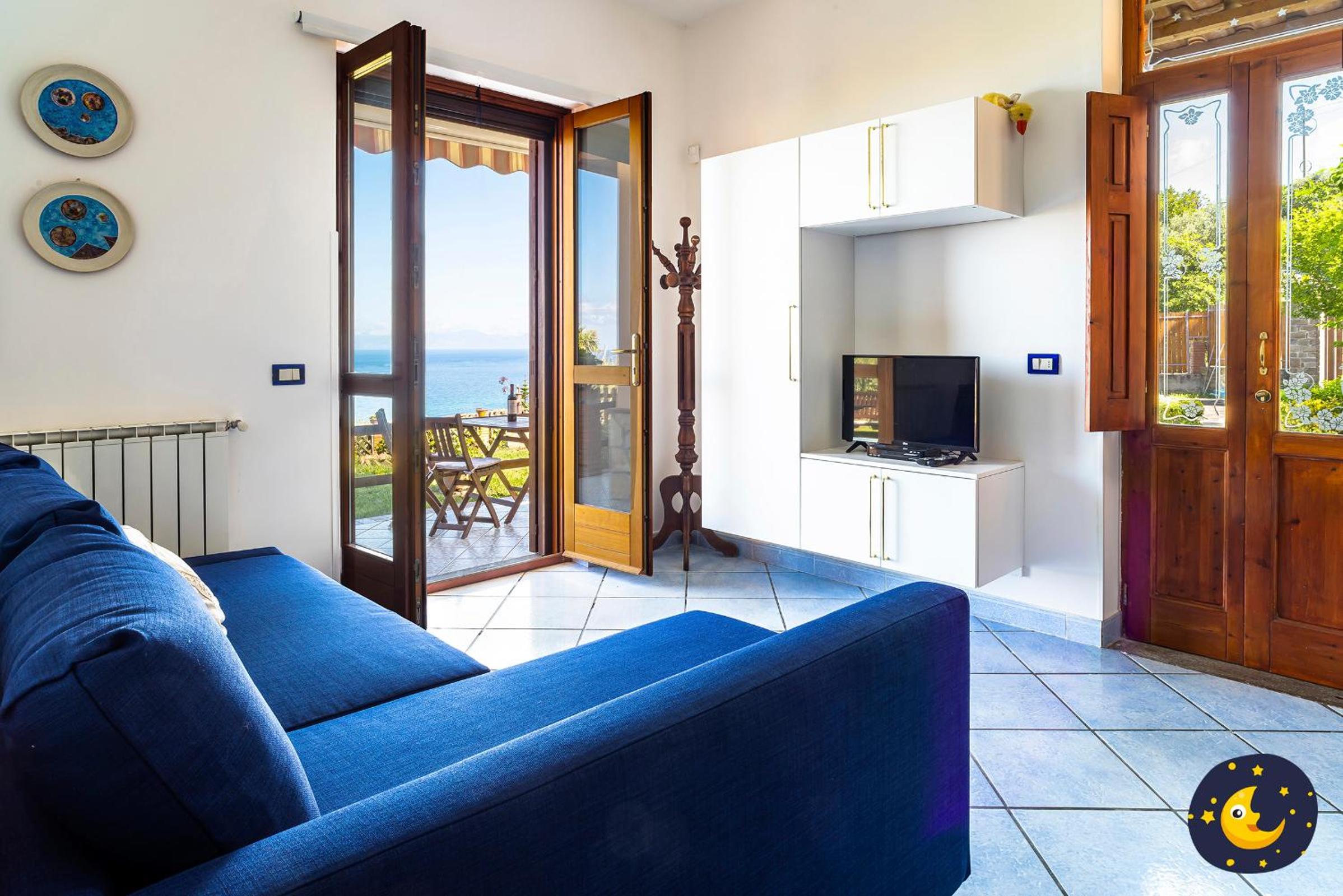 Villa Giraluna view 5