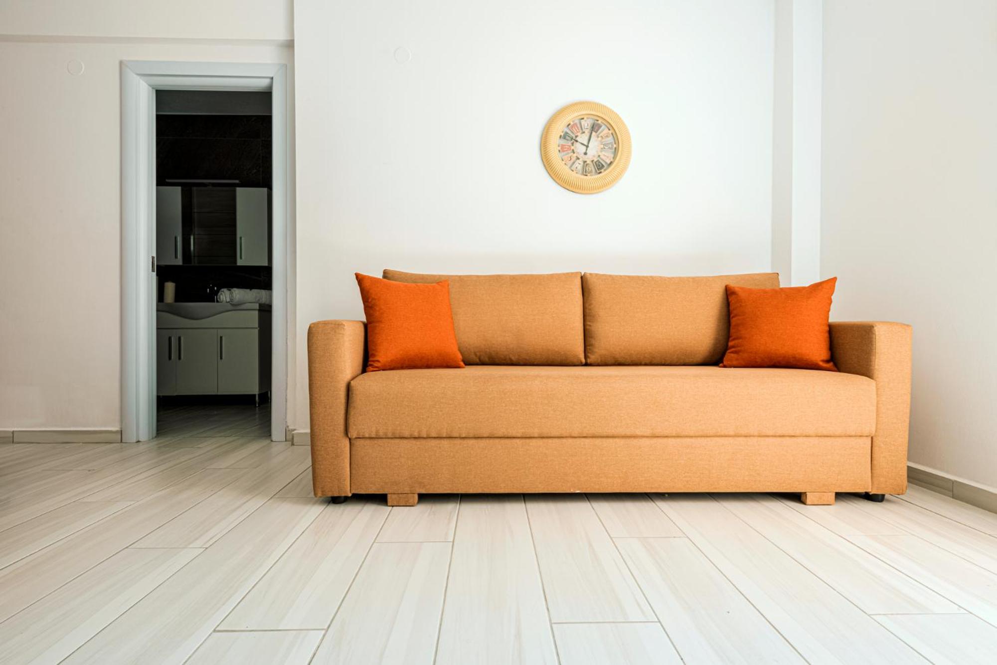 Design Suites Efharis (Syrah) view 3