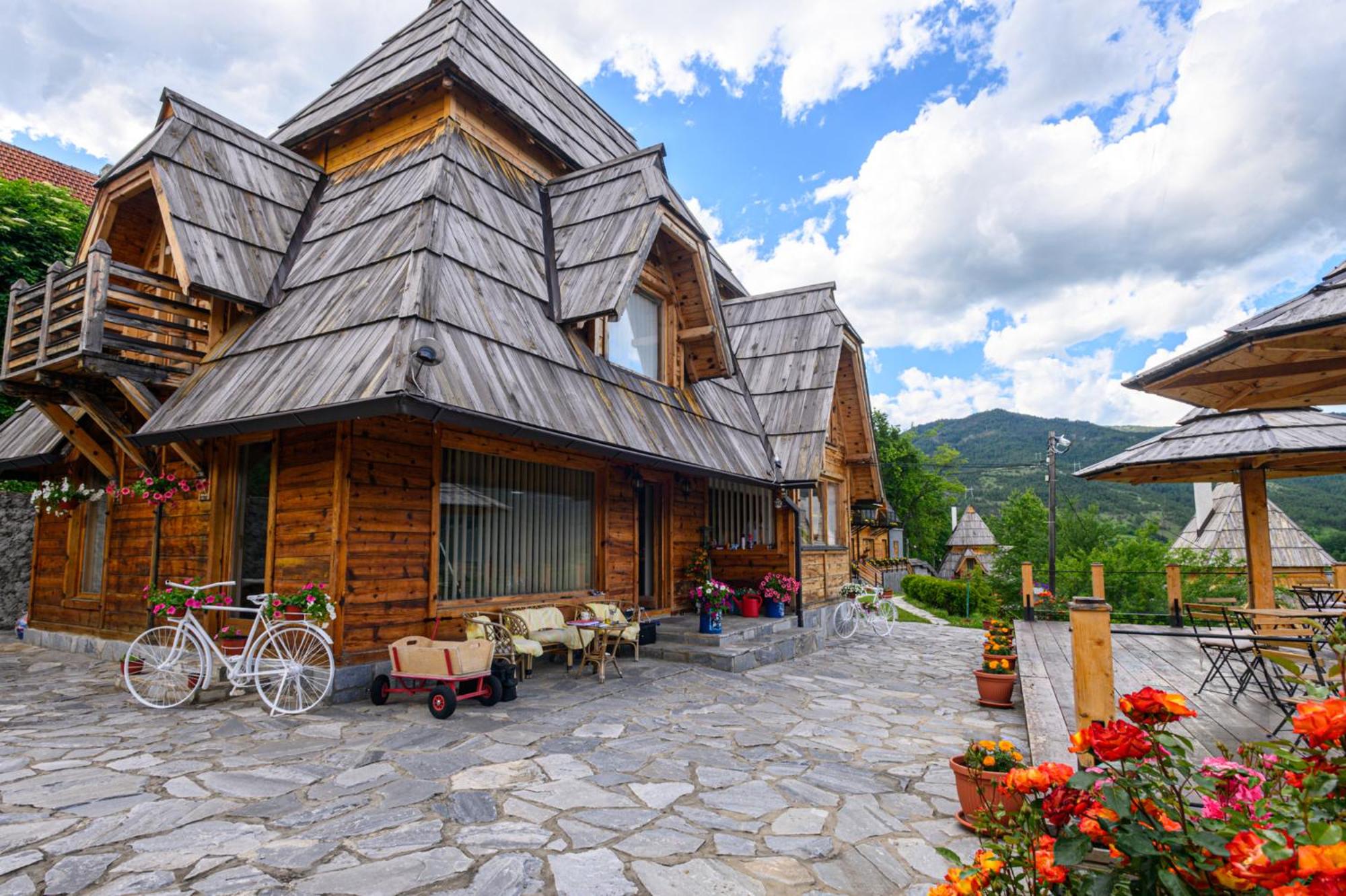 Photo 38