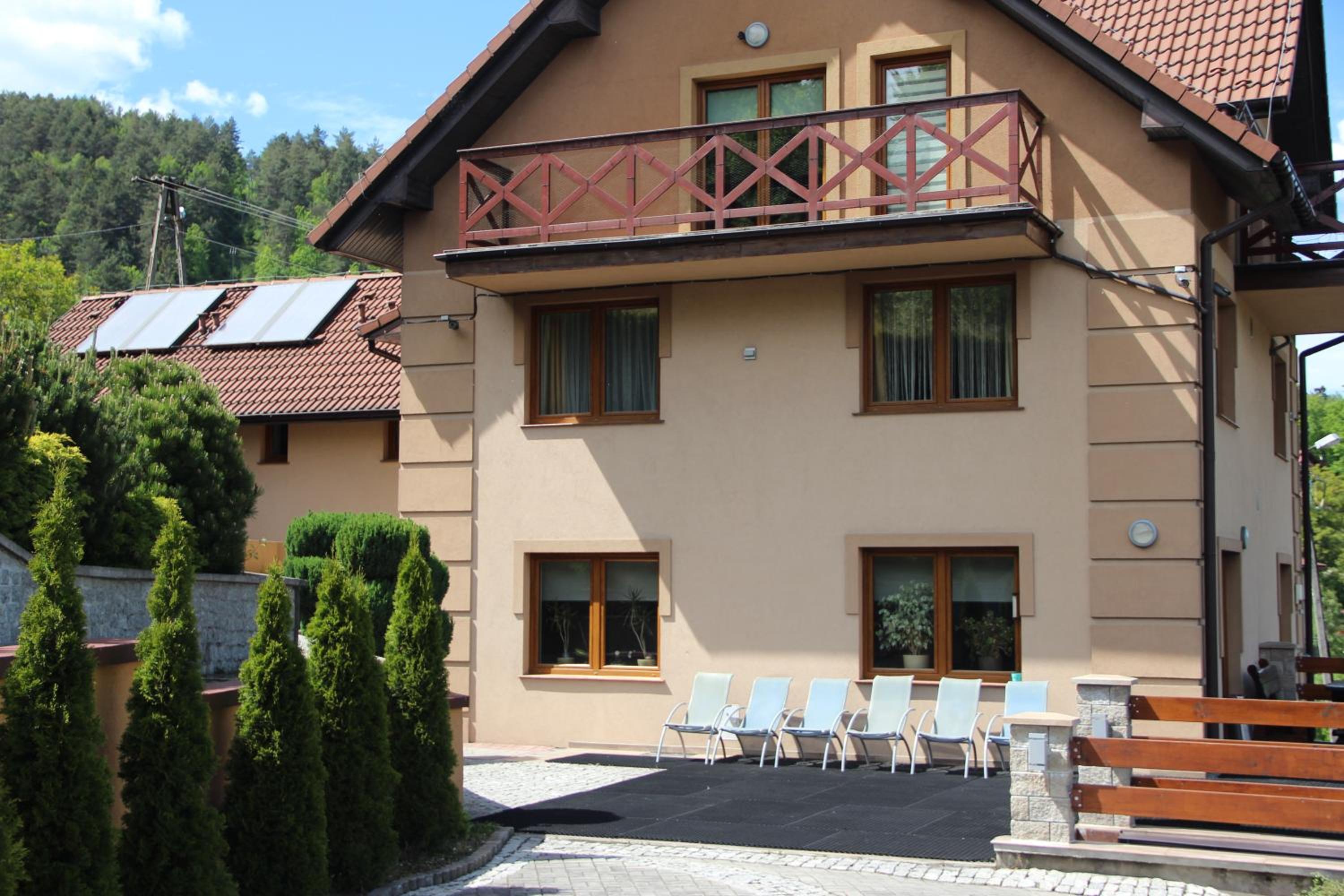 Photo 7