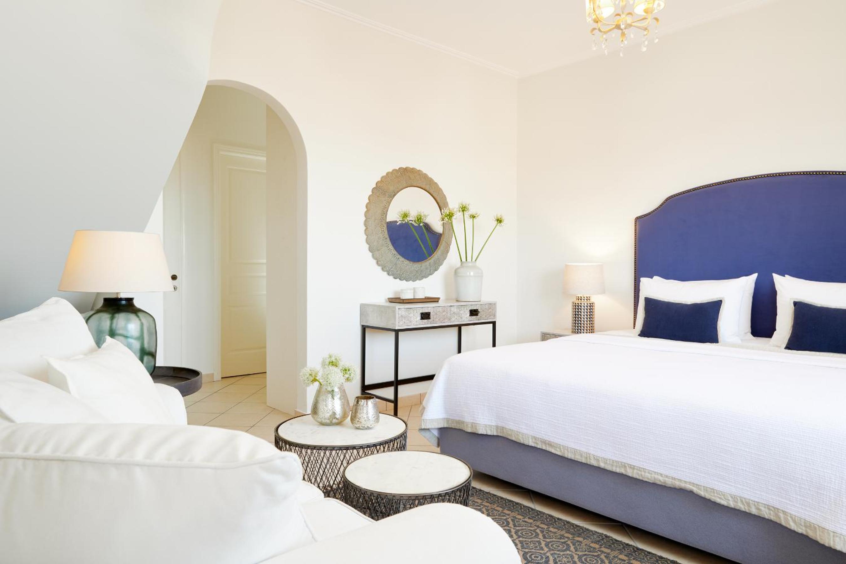 Old Town Luxury Suites 'Madame' photo 3