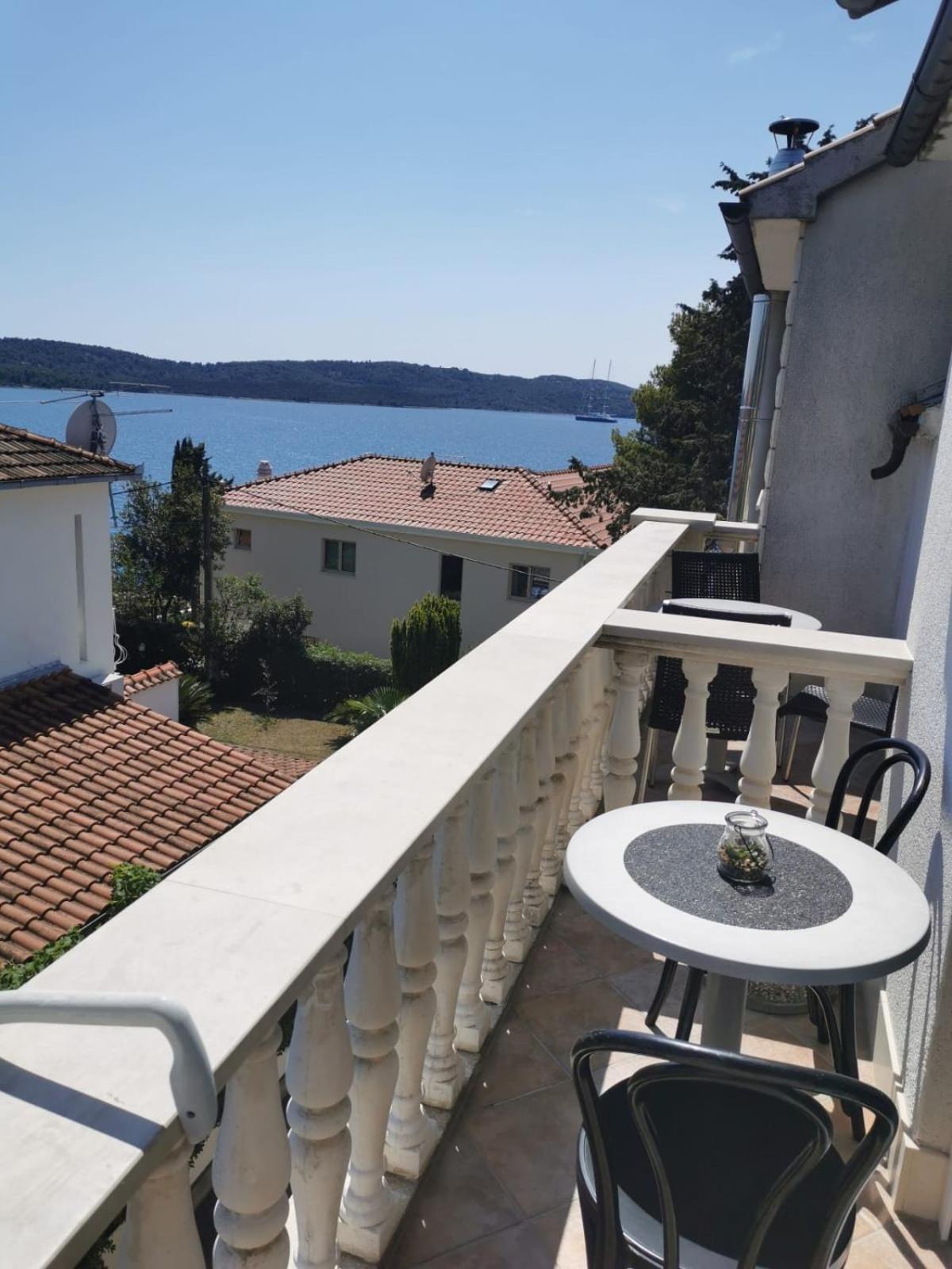 Apartments Marina view 3