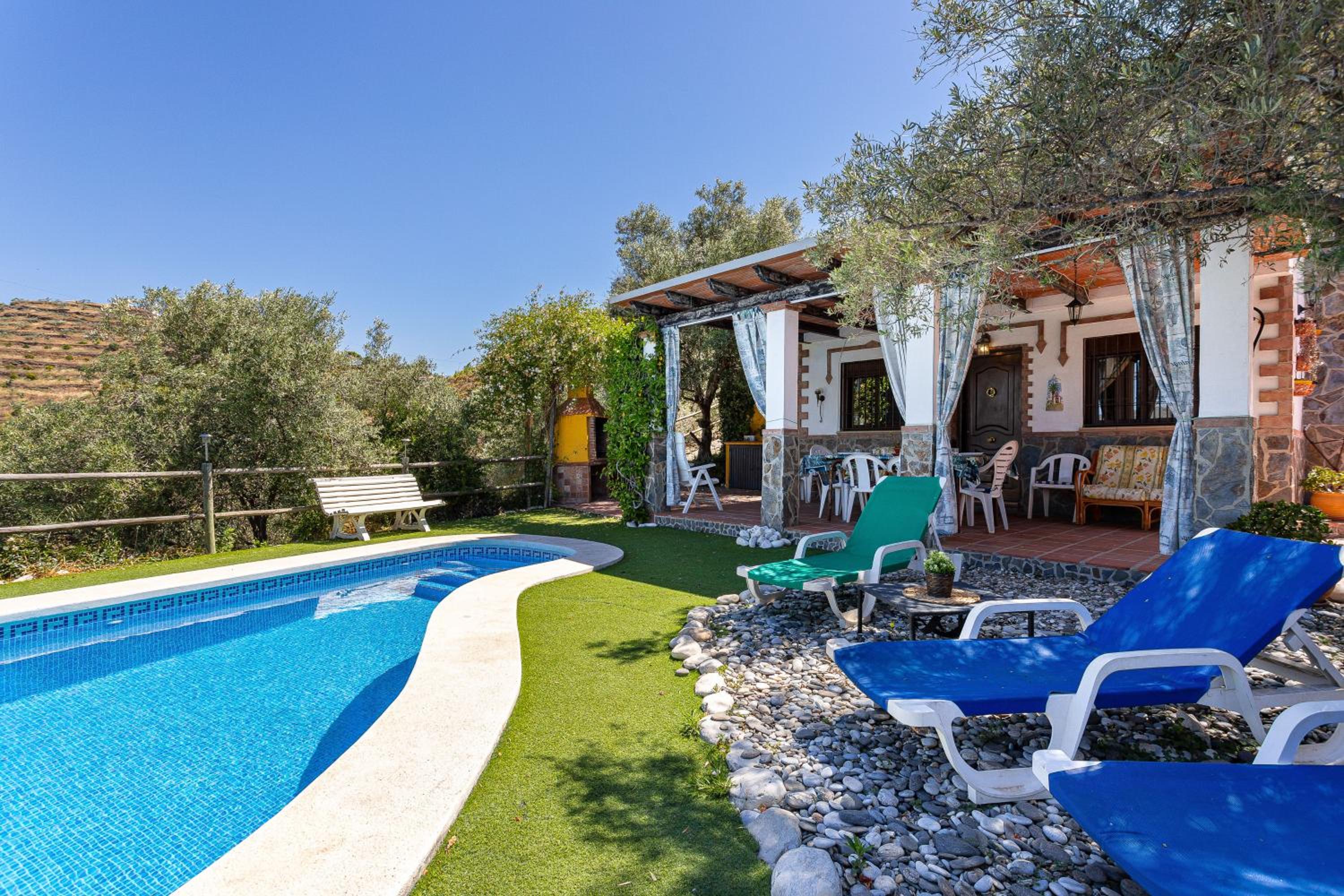 Hotel Cortijo Los Cerezos - Image 1