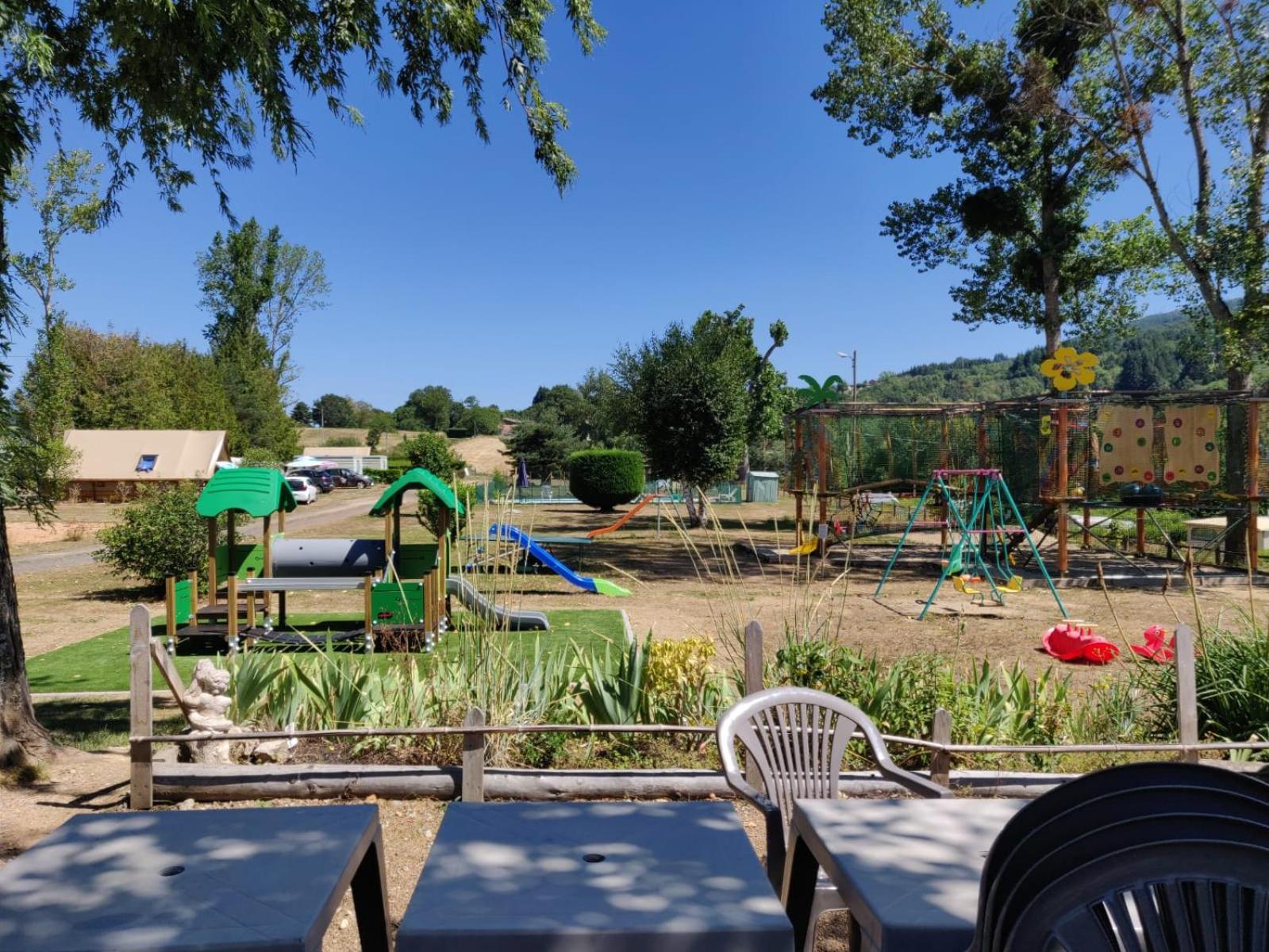 Camping " Le grun de Chignore" view 2