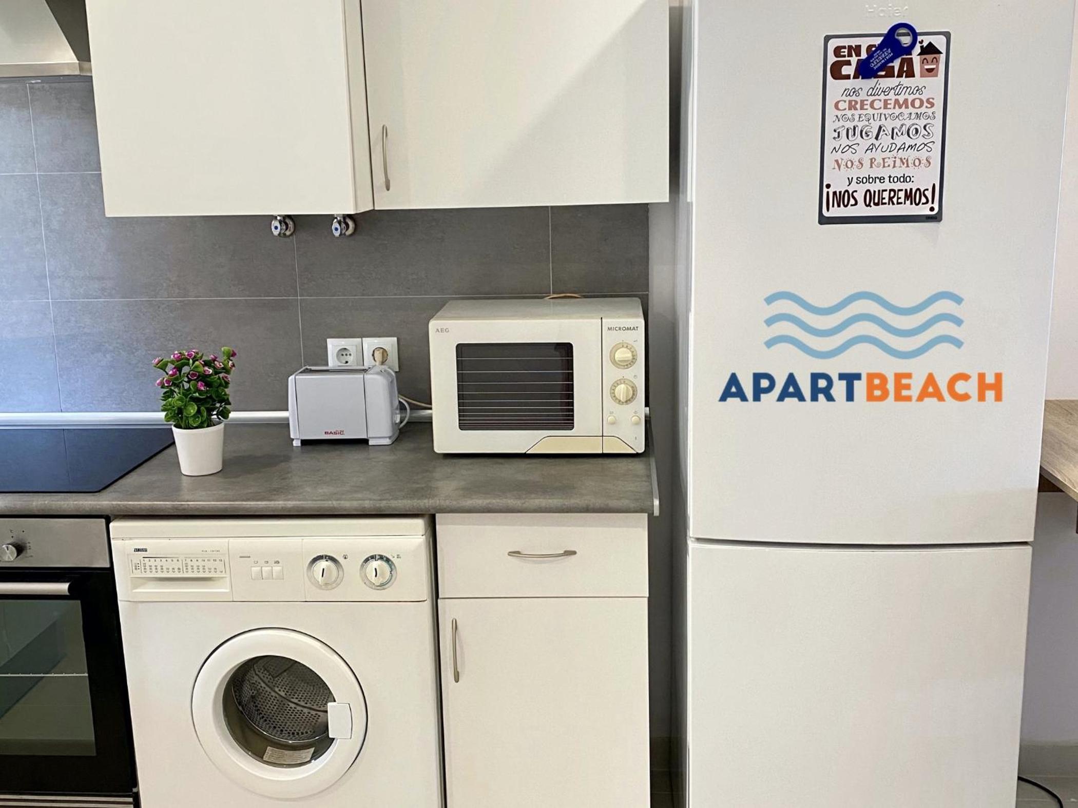 APARTBEACH AGUSTINA ARAGON CLIMATIZADO y VISTAS PLAYA photo 3
