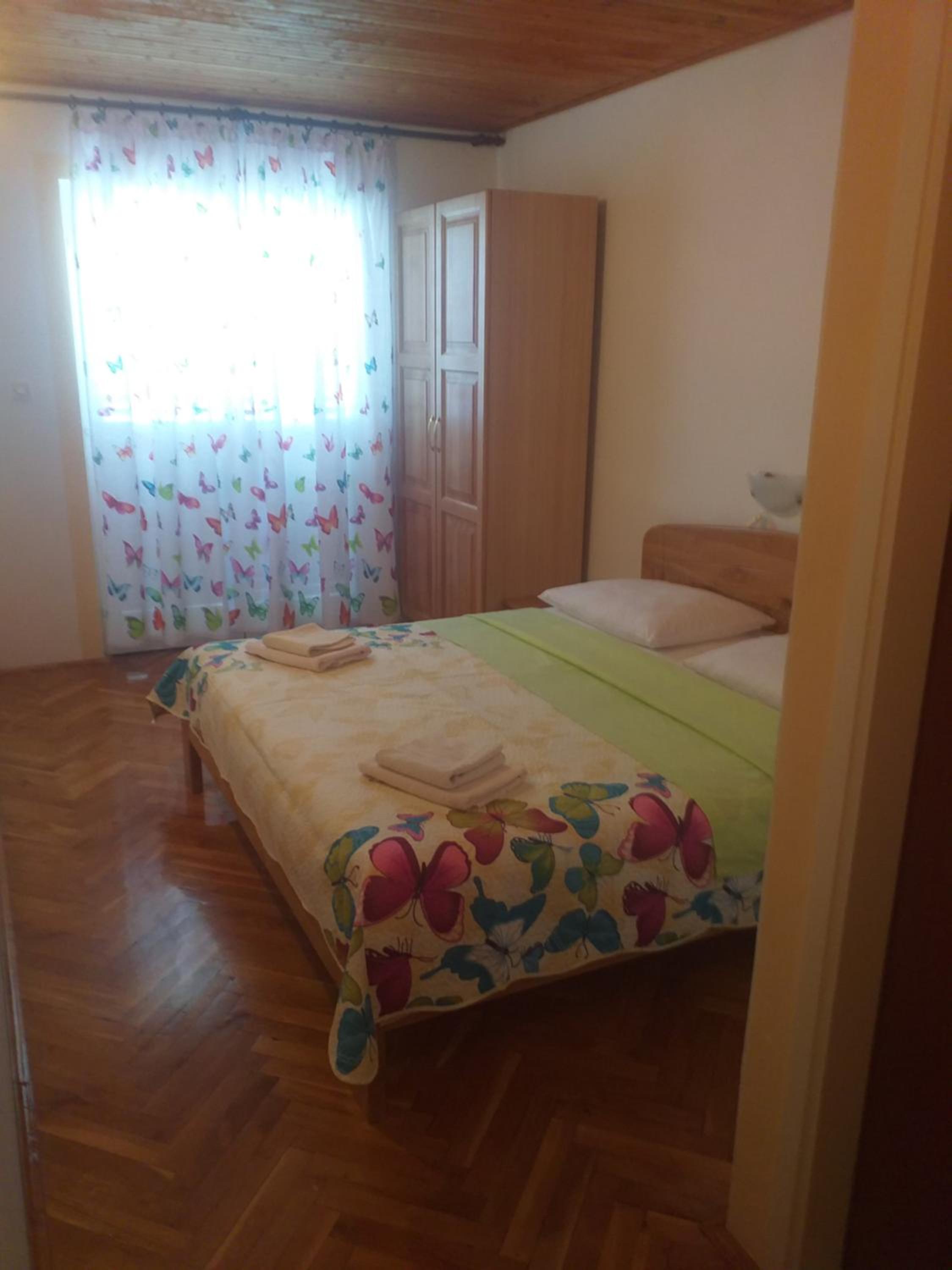 Photo 38