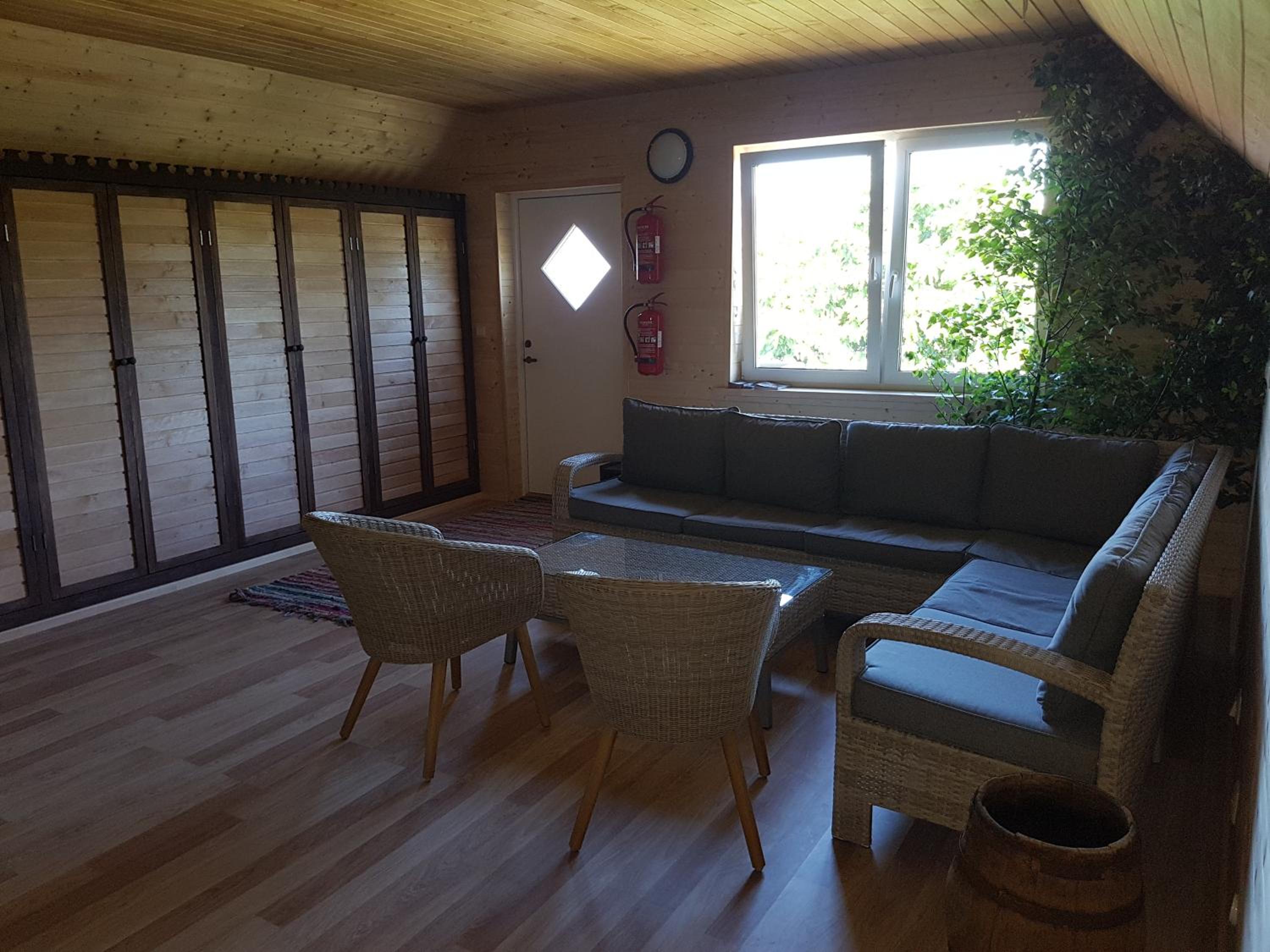 Photo 17