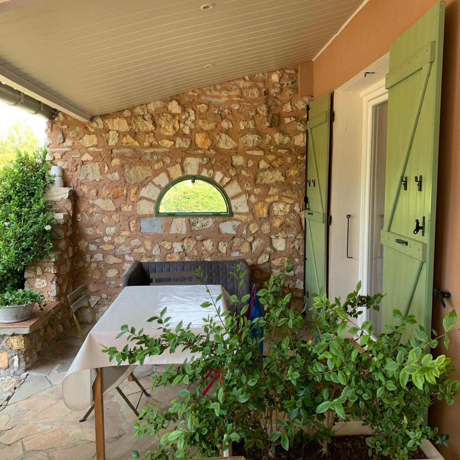 Chambre d'hôtes Le Cèdre view 5