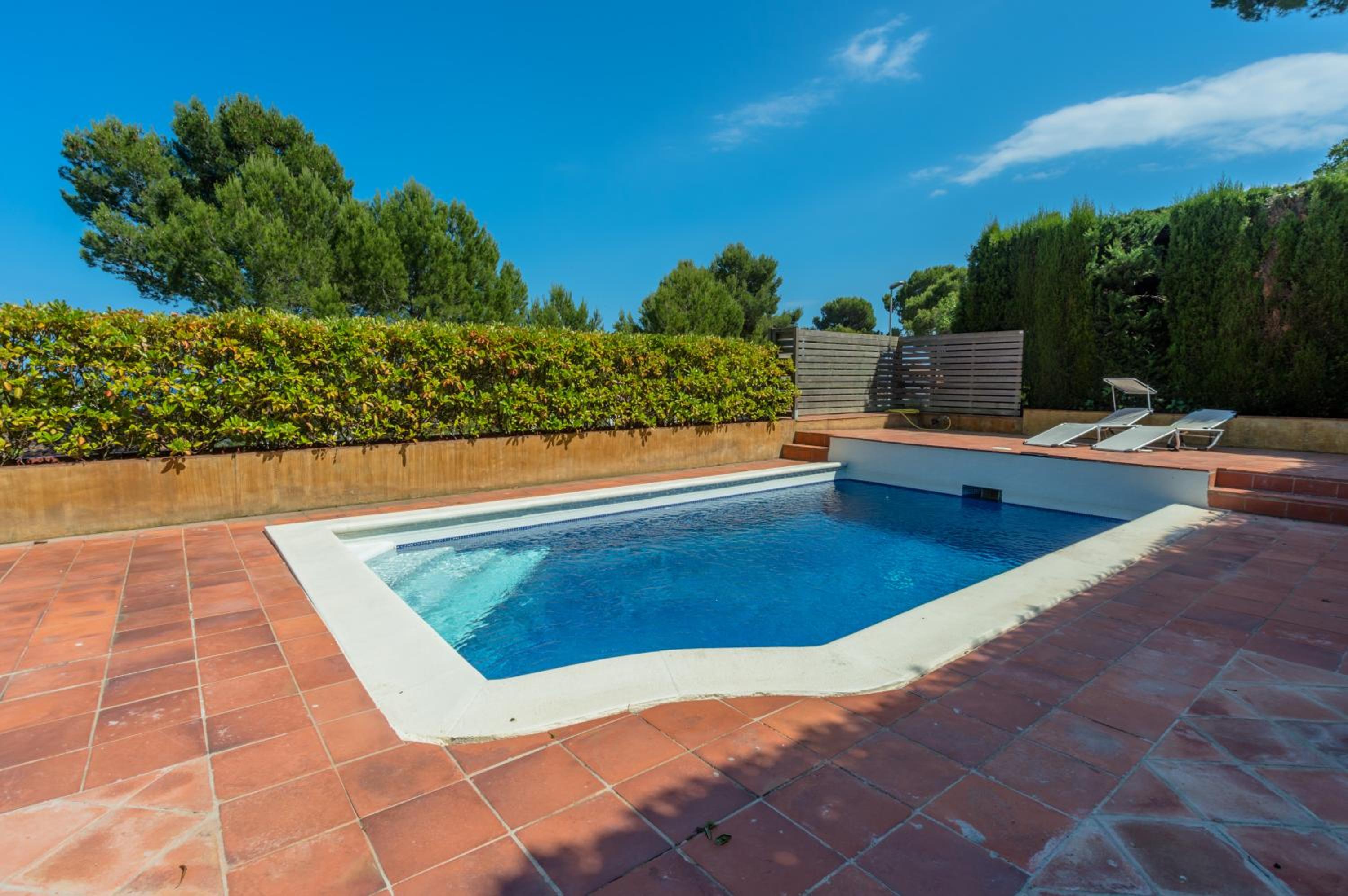 L-3 CALELLA DE PALAFRUGELL 5/ 6 PAX photo 2
