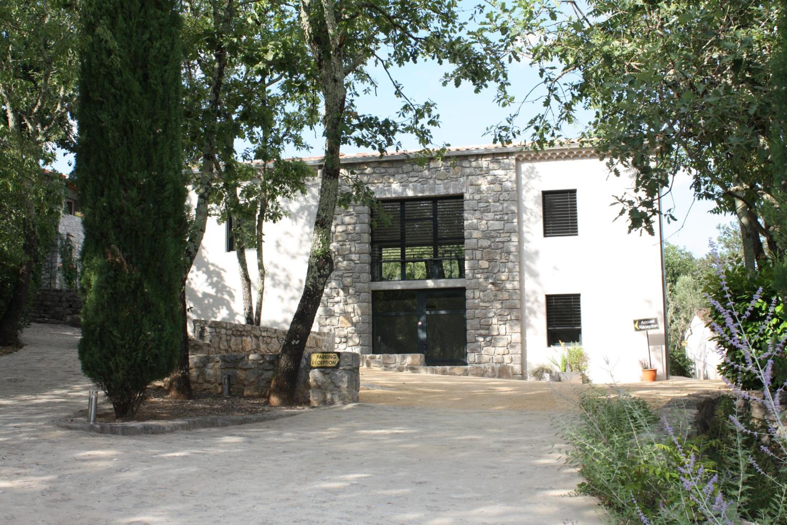 Gîtes Domaine de la Barnerie view 3