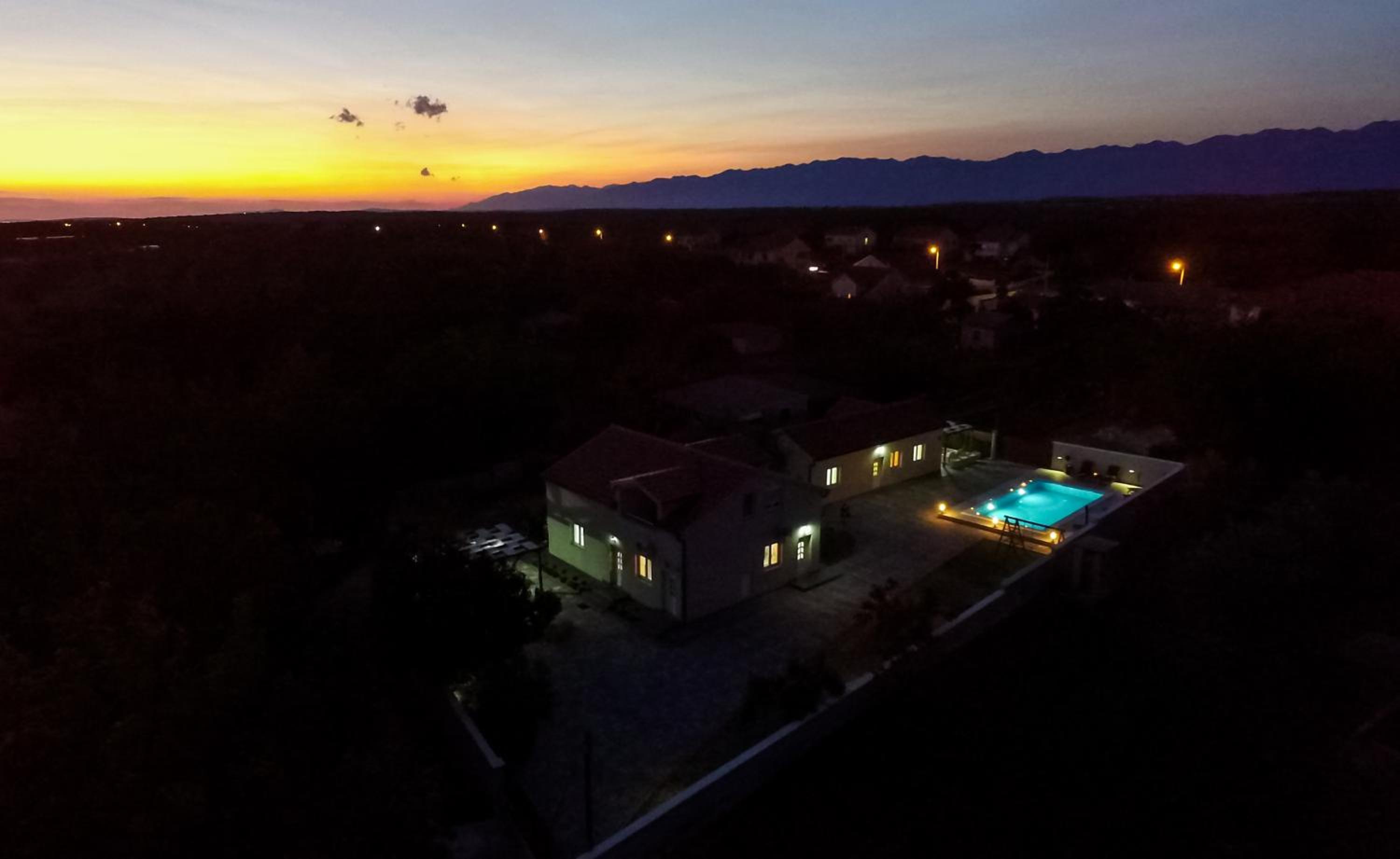 Nova Apartments