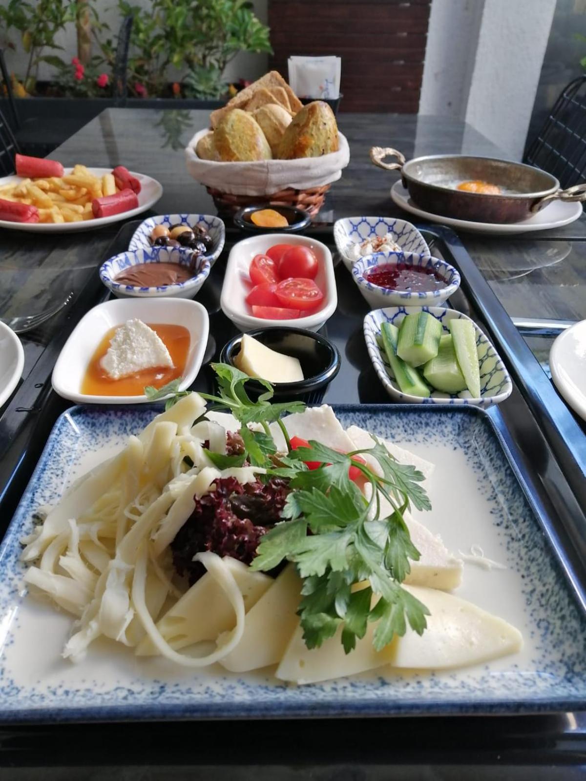 Marmaris Beach Hotel - Image 12