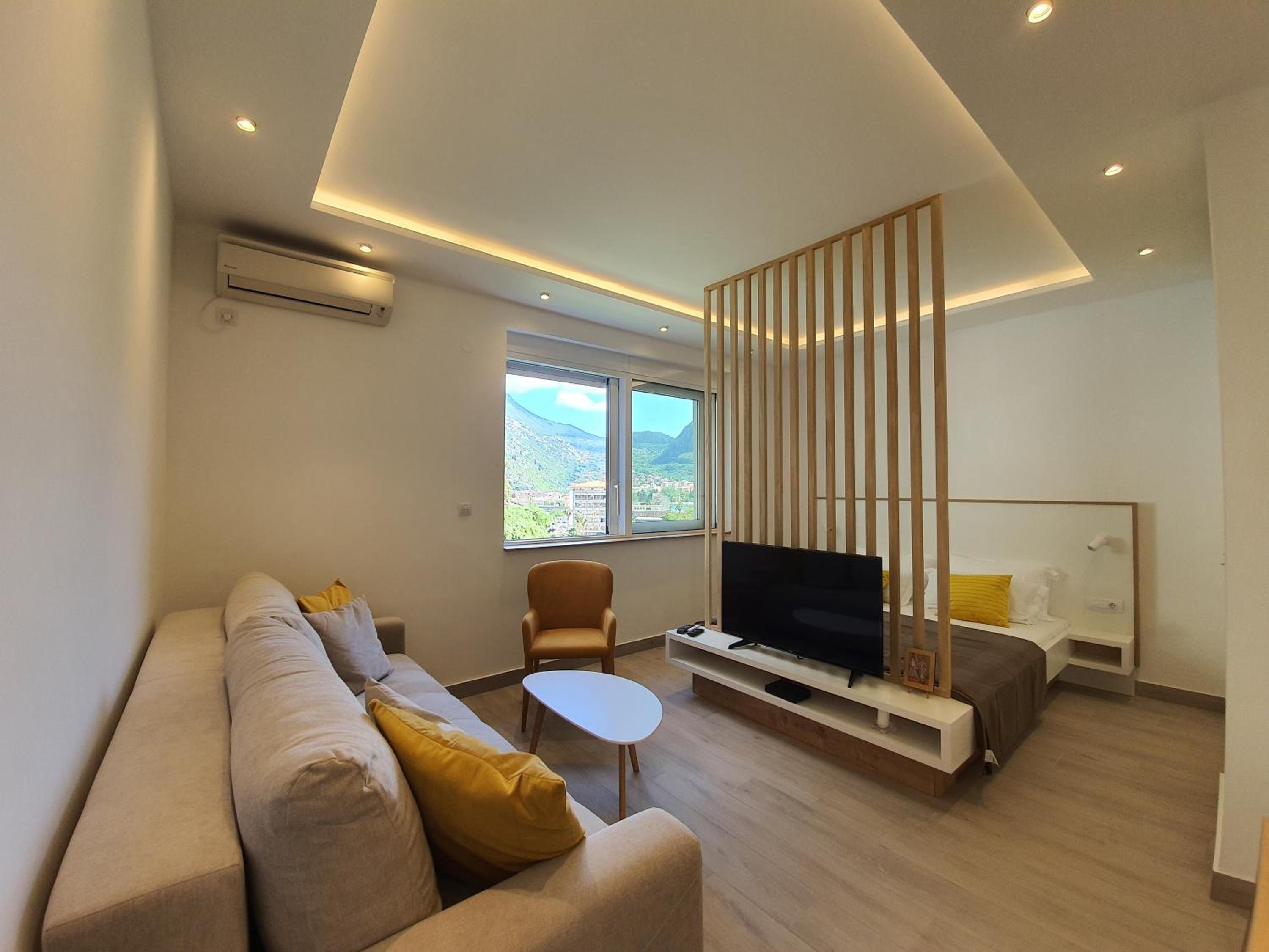 Viola lux apartments view 5