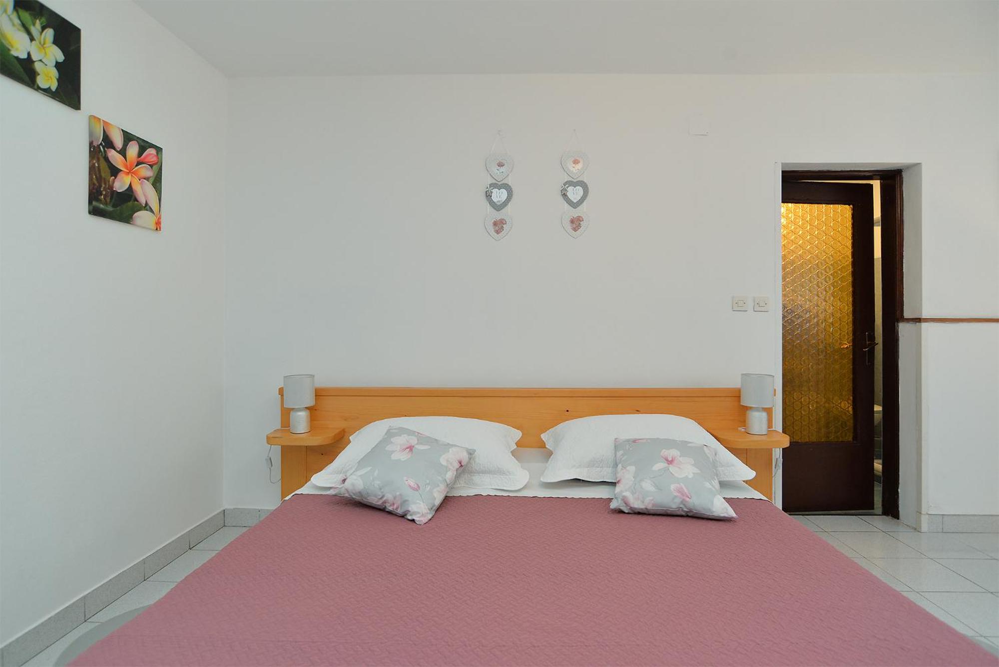 Apartment Dulijana 2042