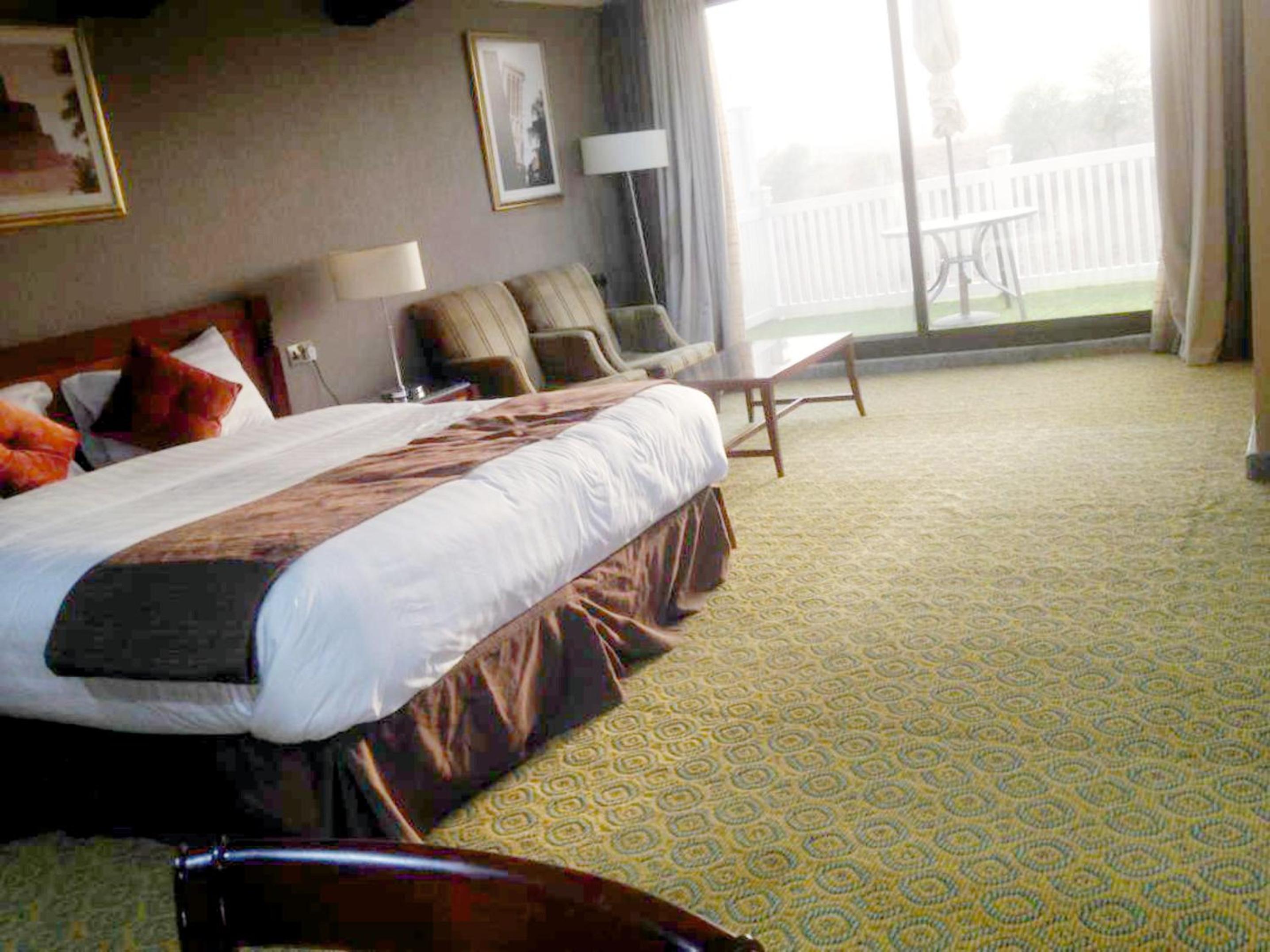 Desert Inn Resort and Camp