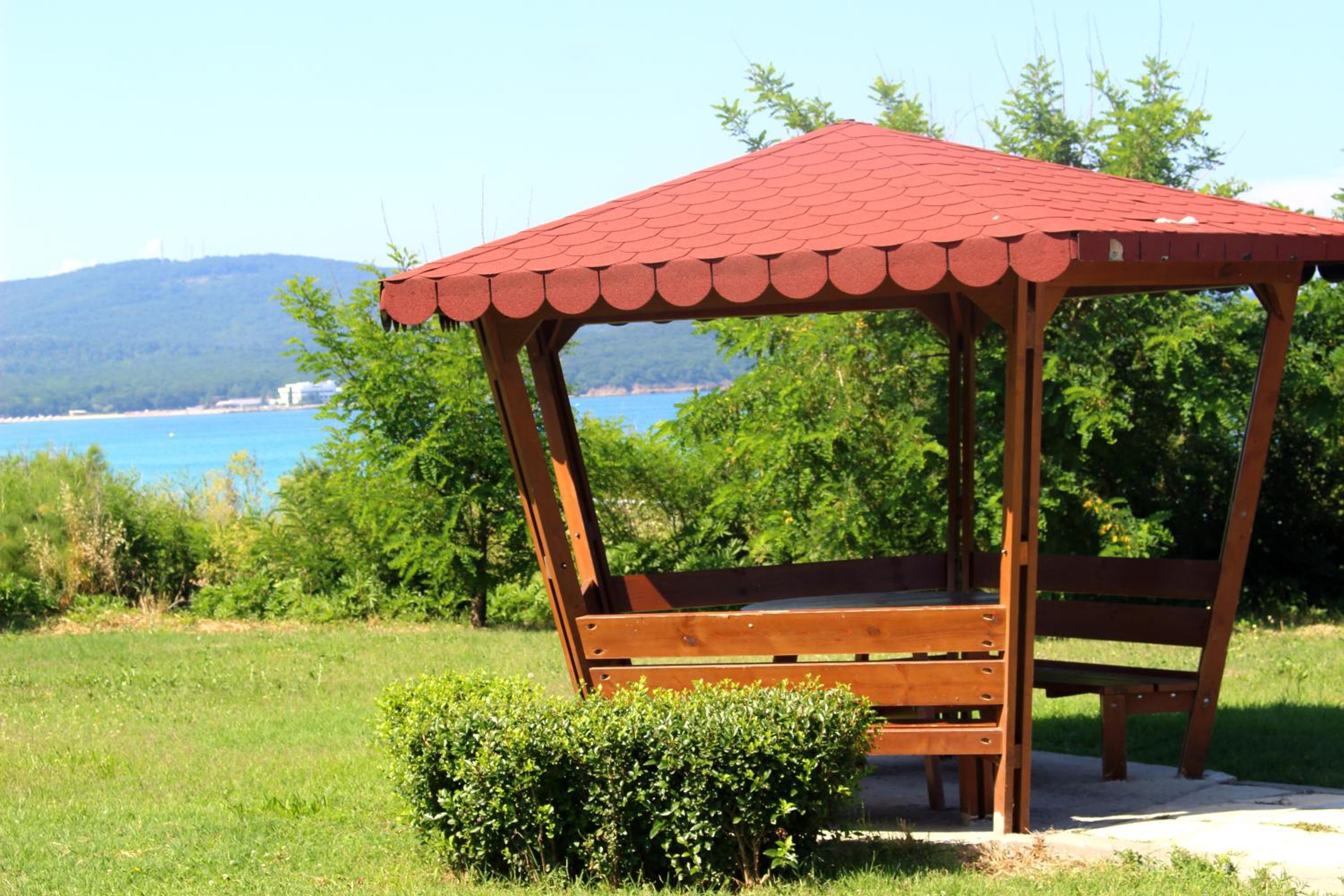 Marinovi Guest House