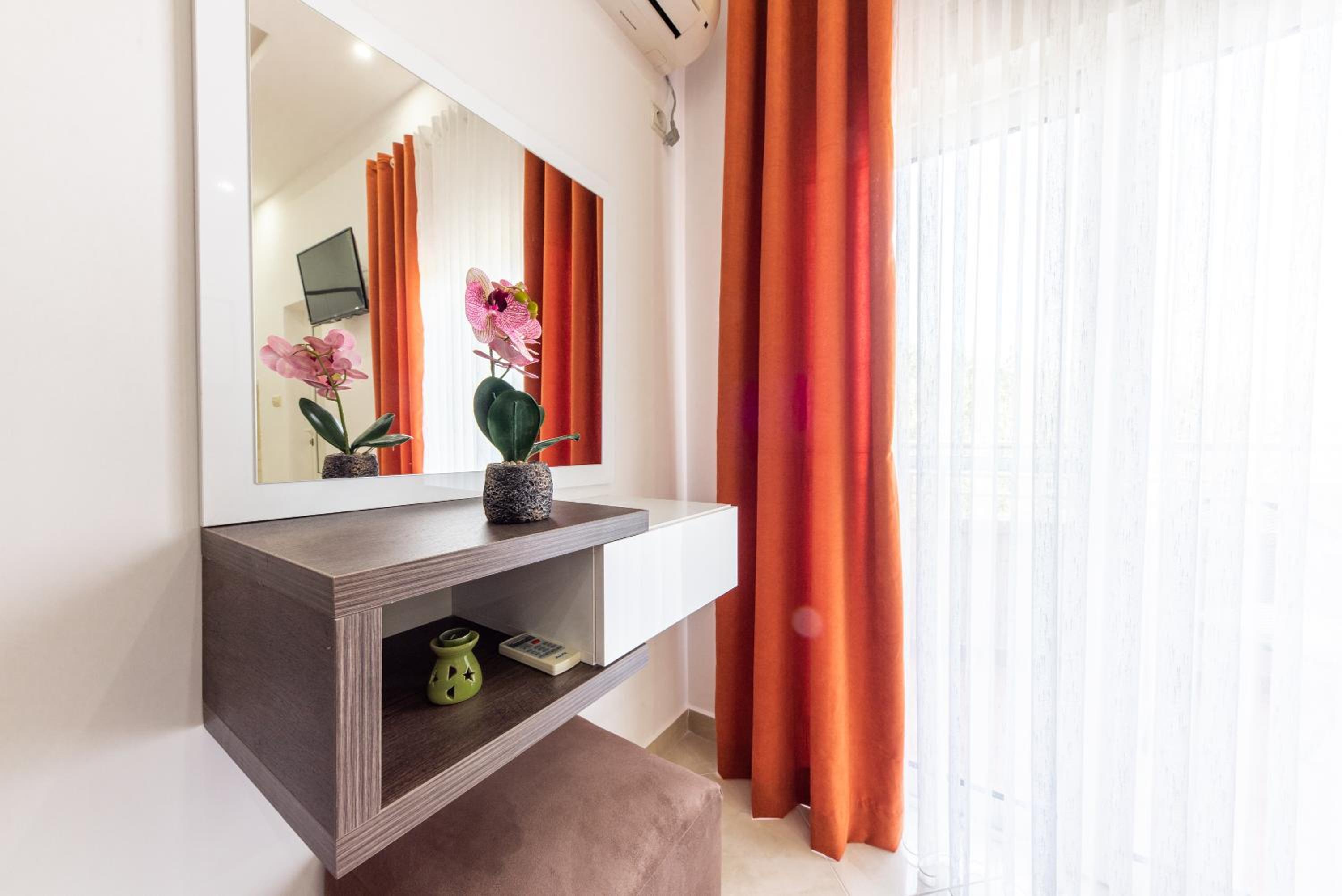 Apartments Villa Egzon