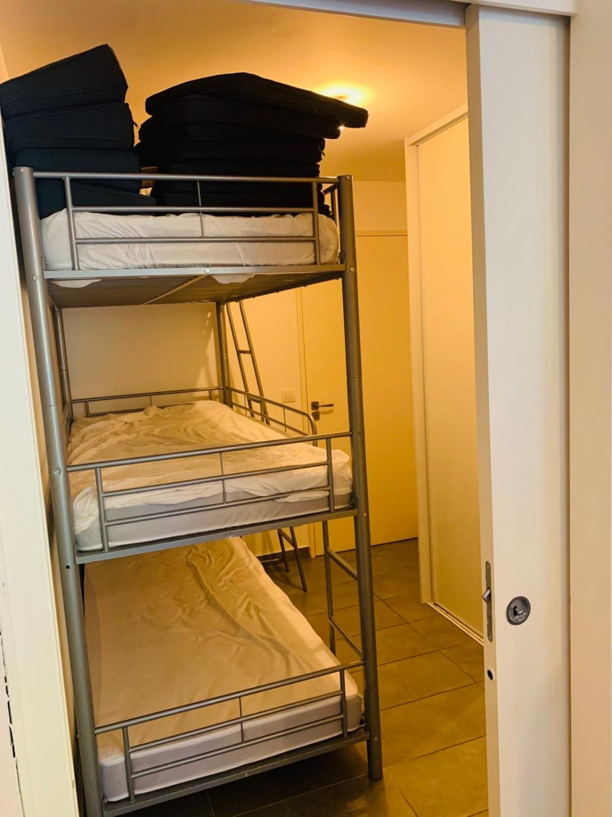 BNB RENTING 1 bedroom apartment in a brand new building with a pool photo 2