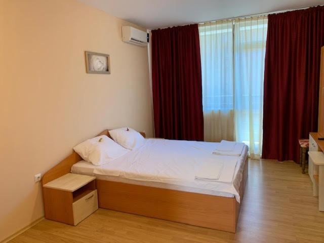 Mario Beach Apartment Nessebar