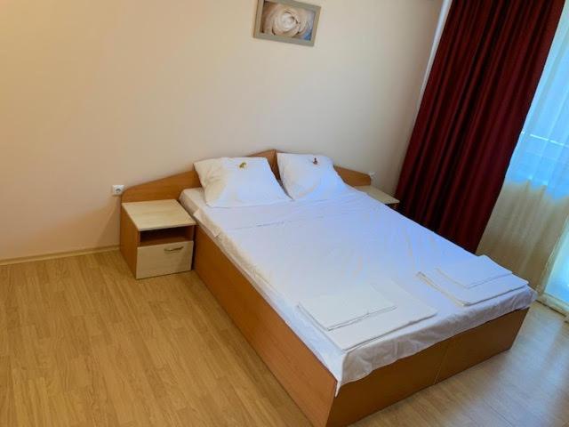 Mario Beach Apartment Nessebar