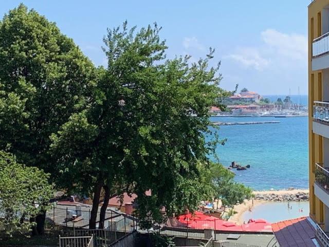 Mario Beach Apartment Nessebar
