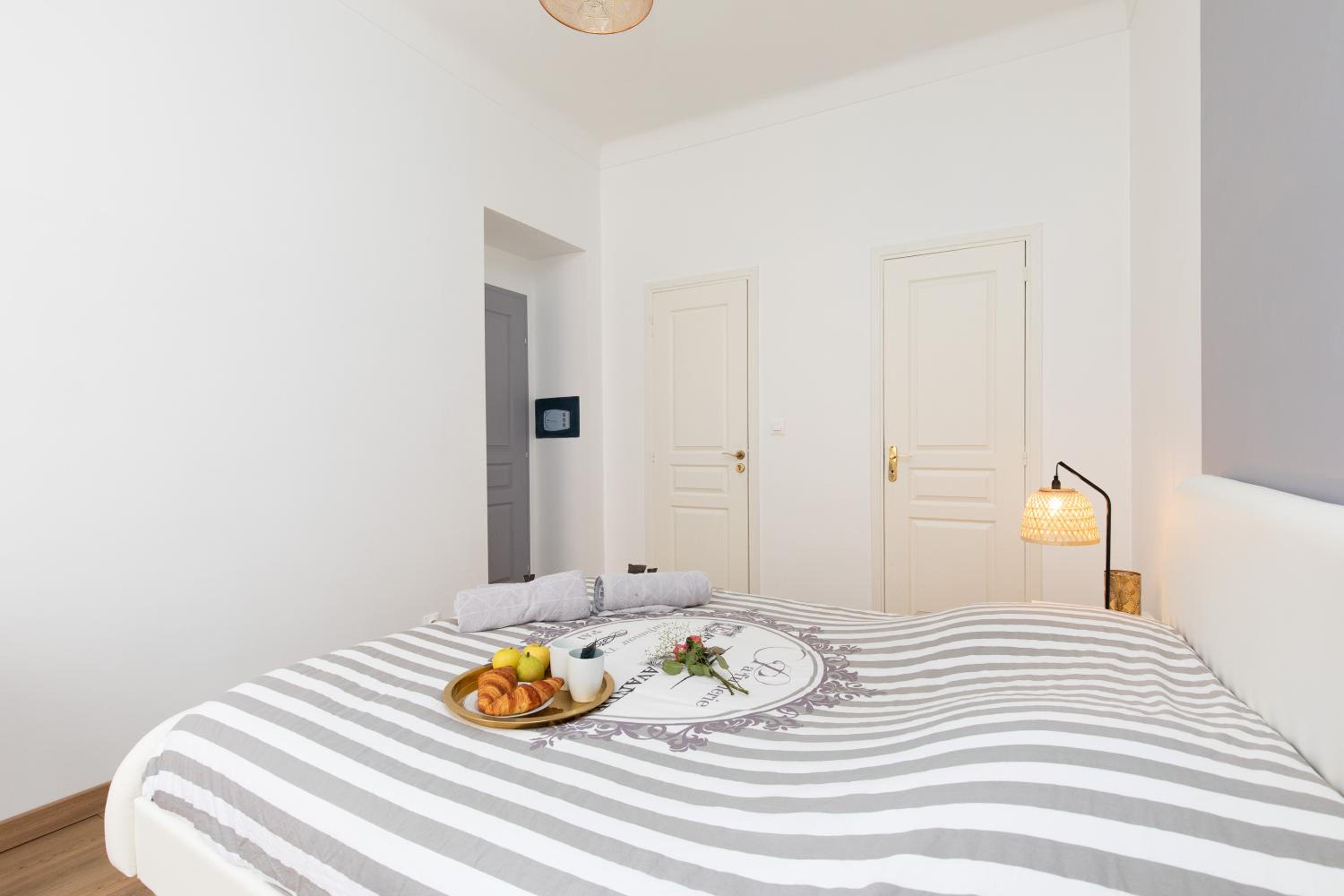 2 rooms apartment, near the sea and local market photo 5