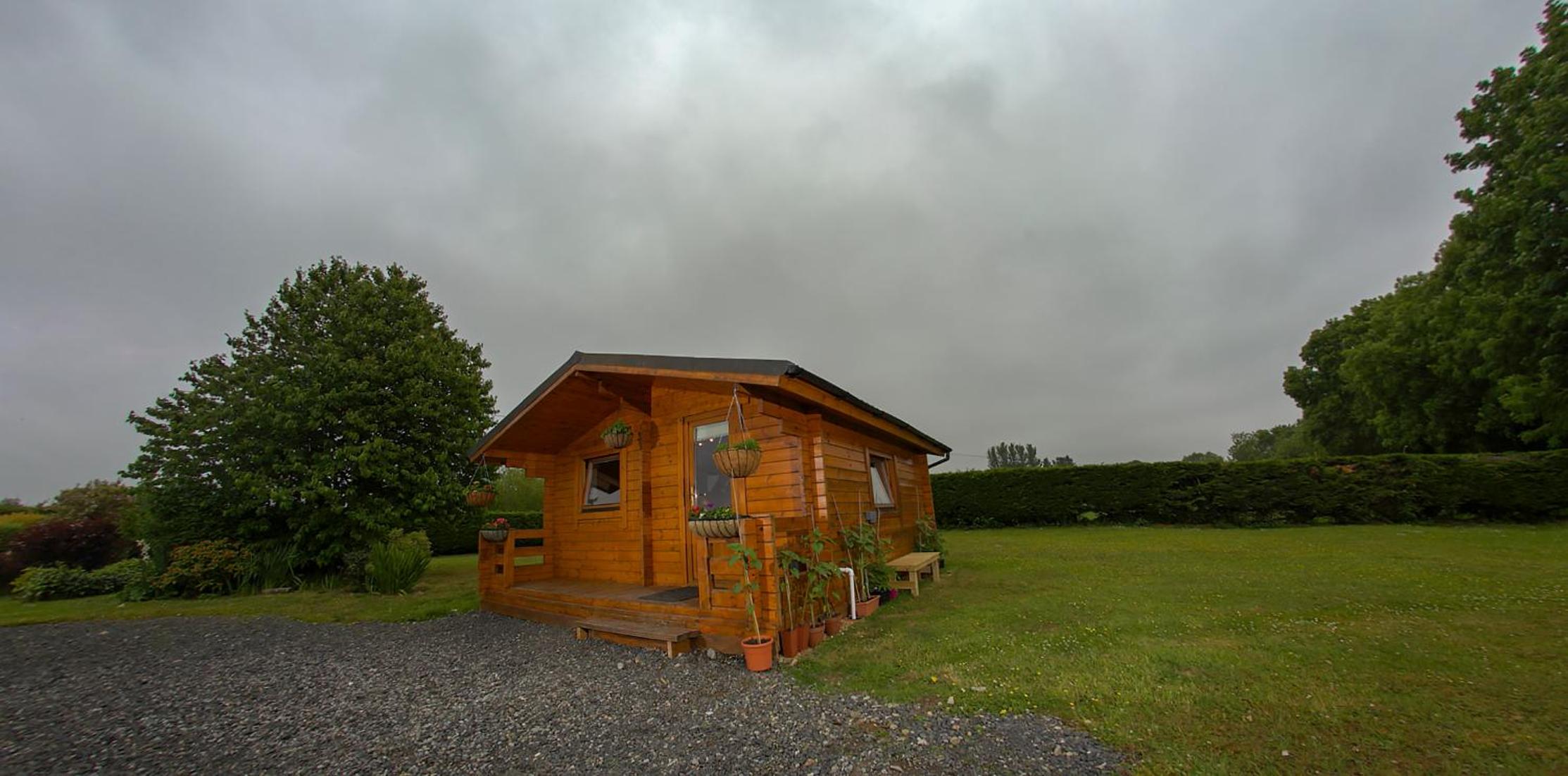 The Cabin @ Willowmere (Garden Log Cabin) view 5