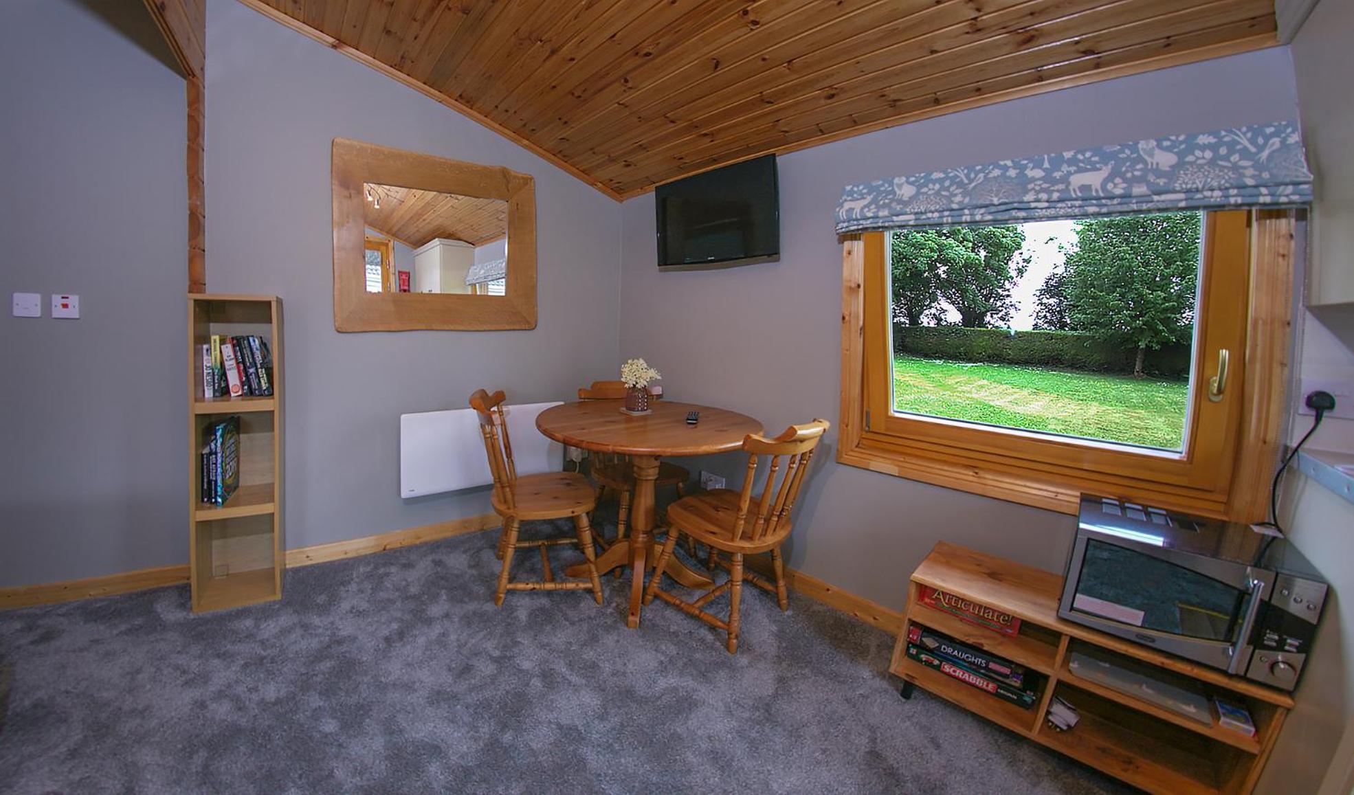 The Cabin @ Willowmere (Garden Log Cabin) view 2