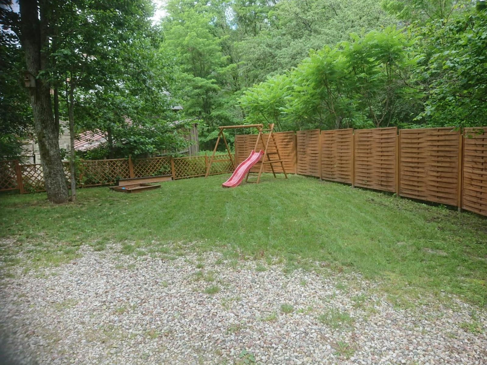 Photo 24