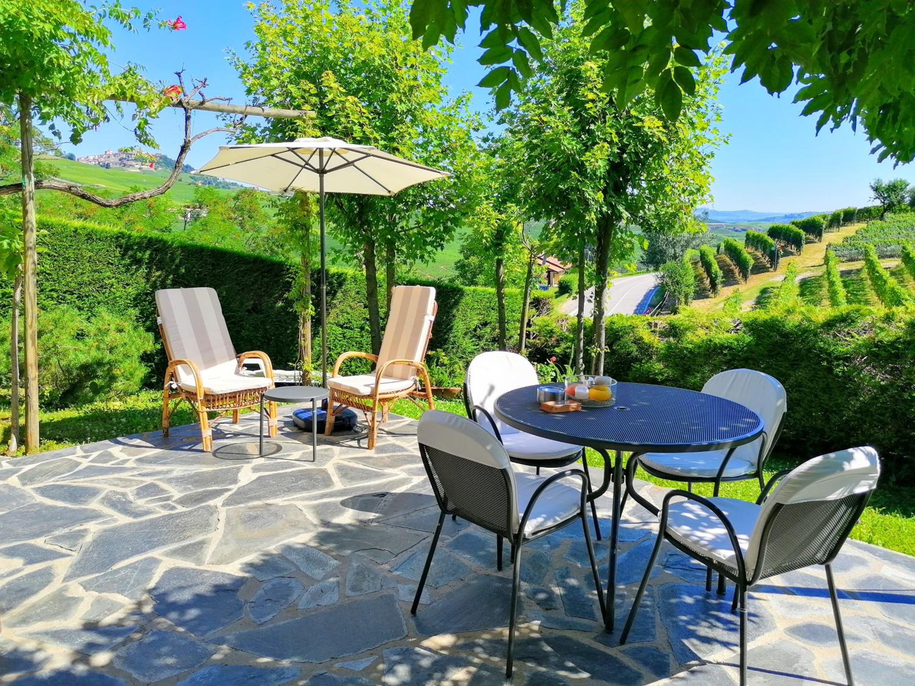 Holiday Home Cannubi in Barolo view 2