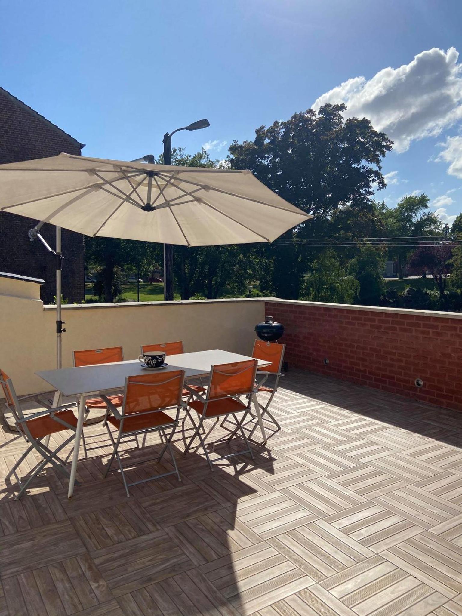Le Jardin Minelle view 2