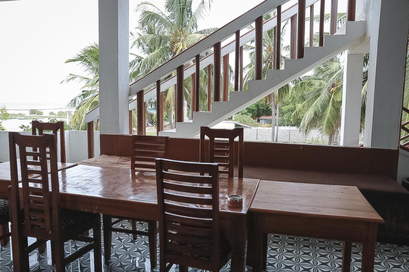 Sunset View Beach Hotel