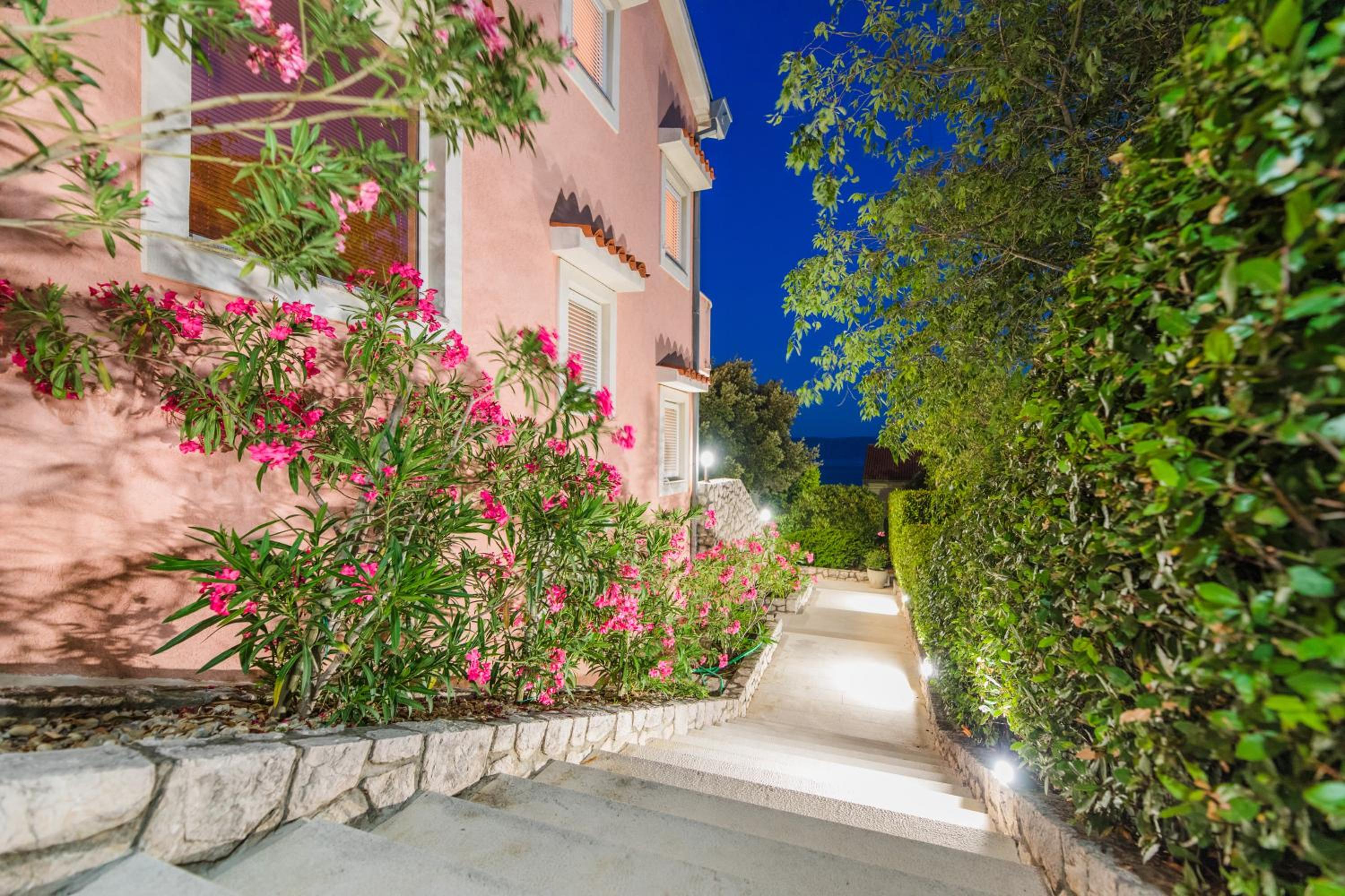 Villa Novi view 5
