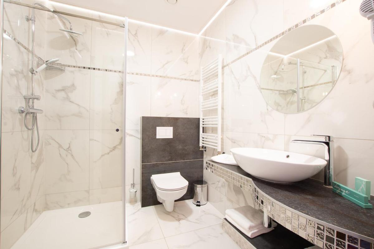 Photo 34
