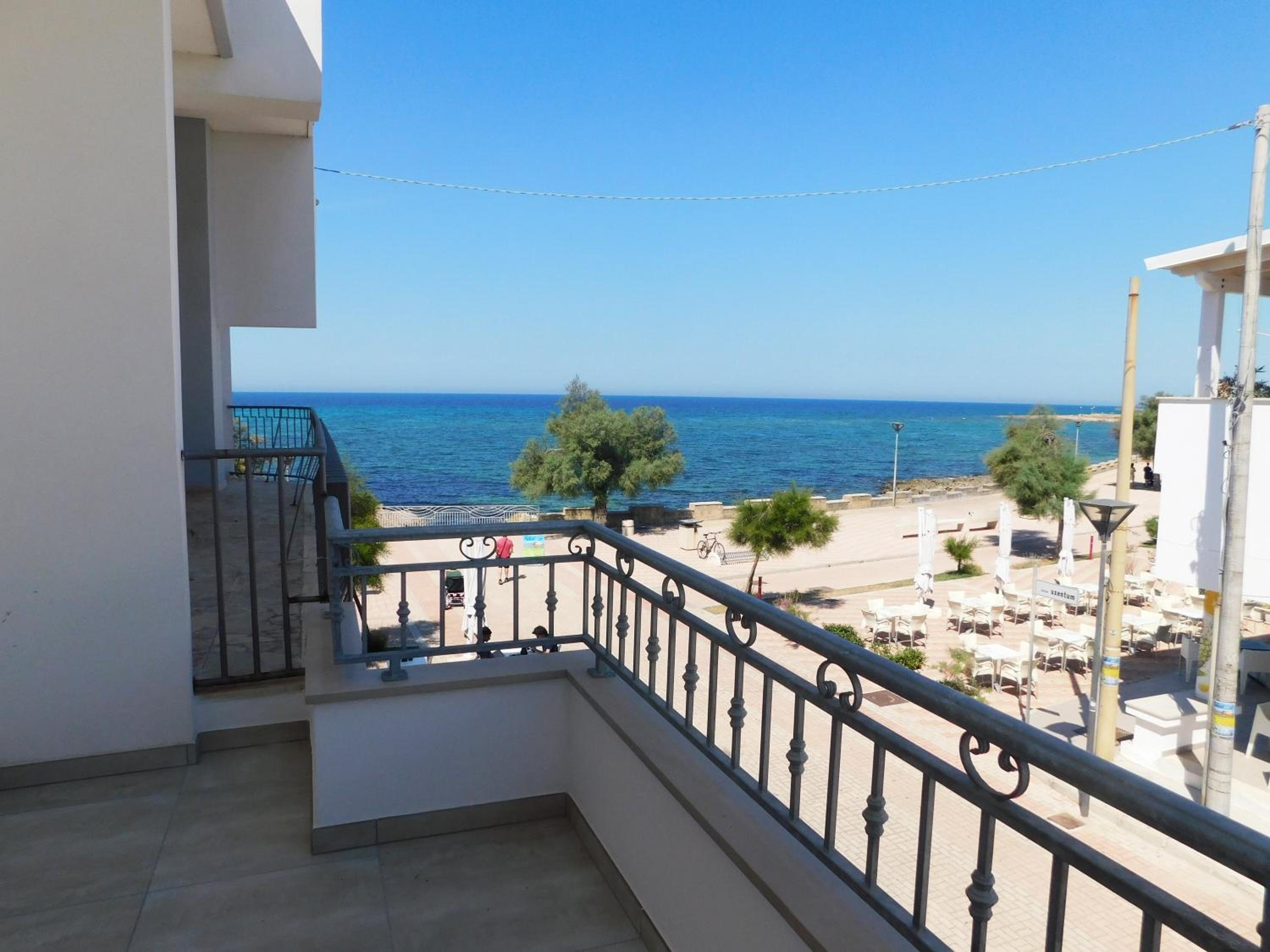 Appartamento con vista mare 106 view 3