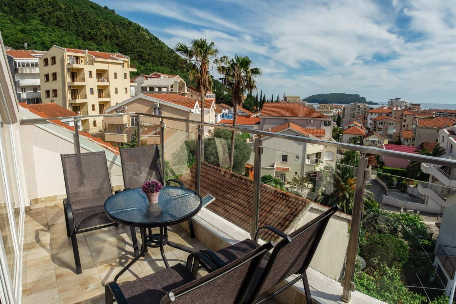 Apartment L Palace — photo 11