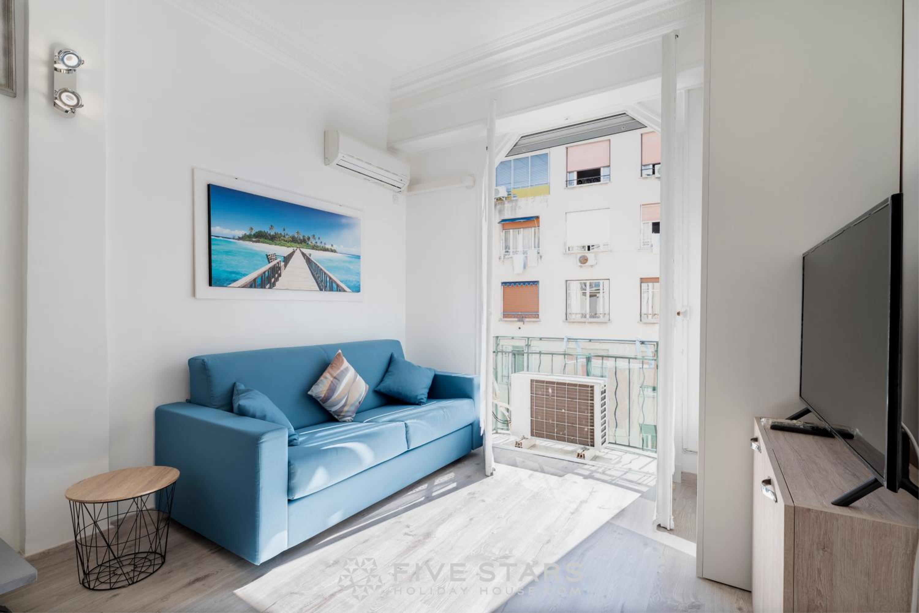Studio Imperator Five stars holiday house