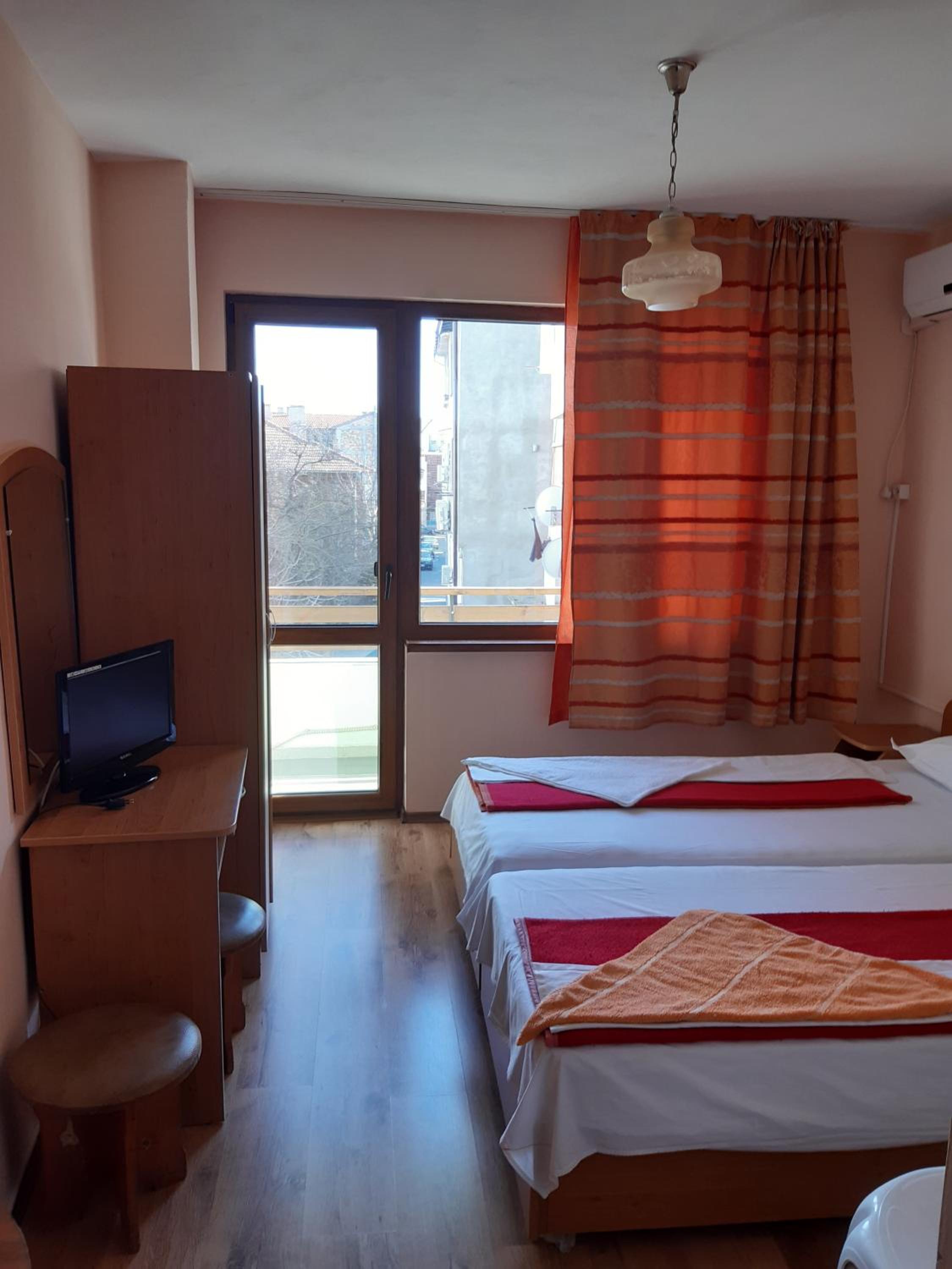 Nelly Guest House