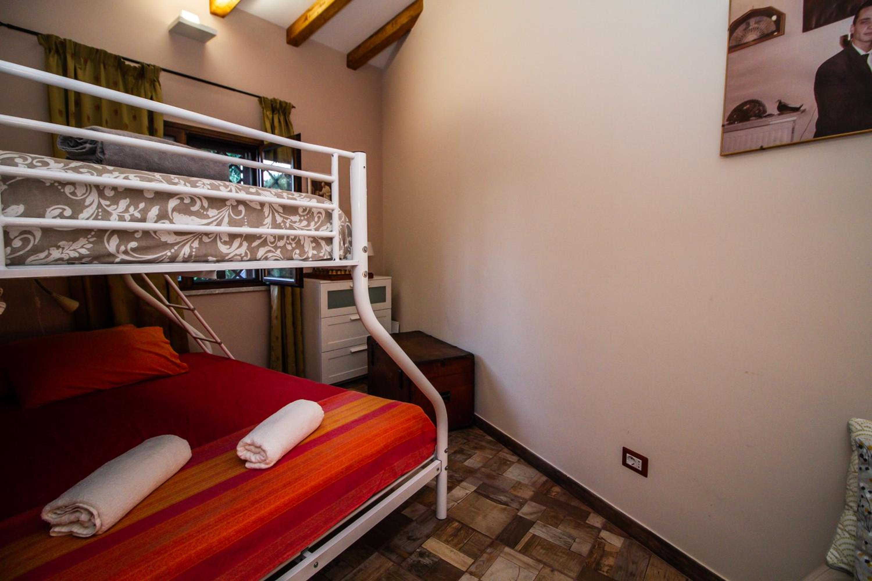 Le Muse Country House - Gole Alcantara view 3