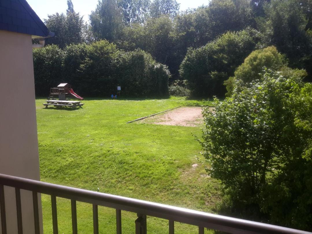 Entre le Pont 9 et l'Eveque , Les Hauts de Honfleur, Piscine, WIFI et Parking gratuits