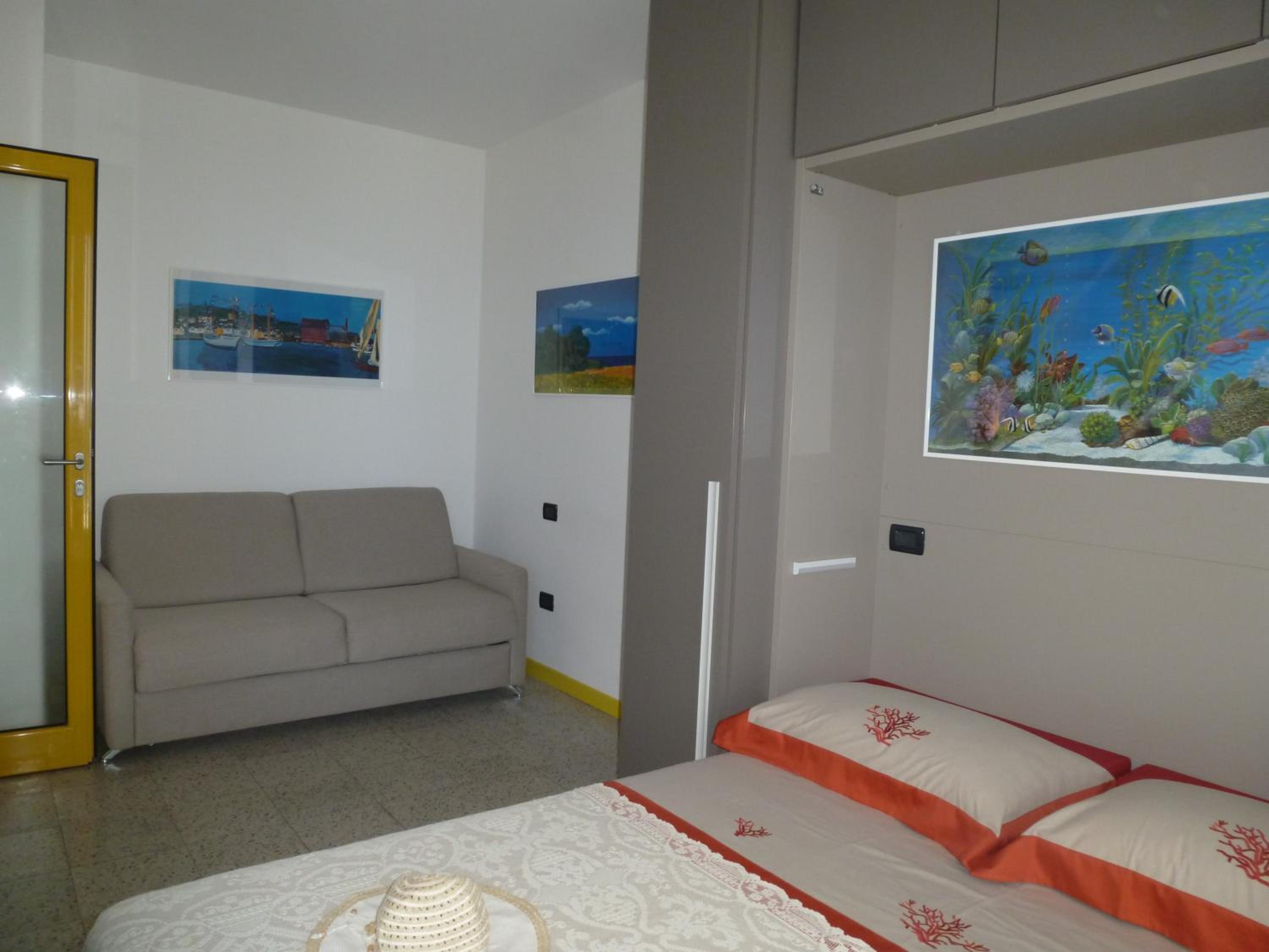 Photo 42