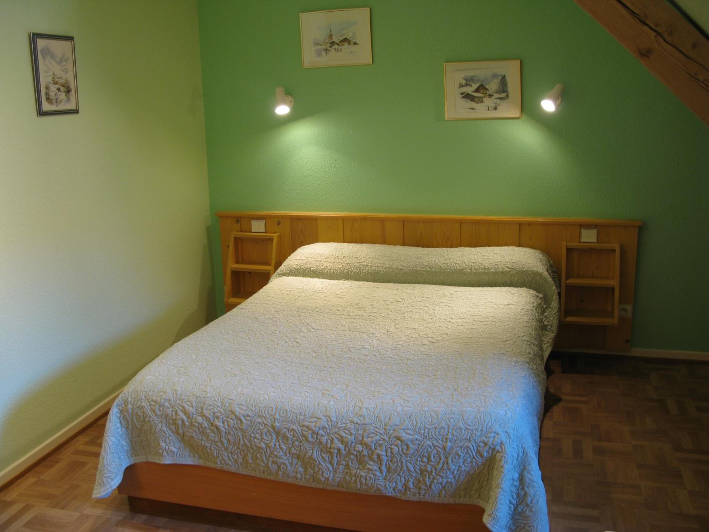 Photo 37