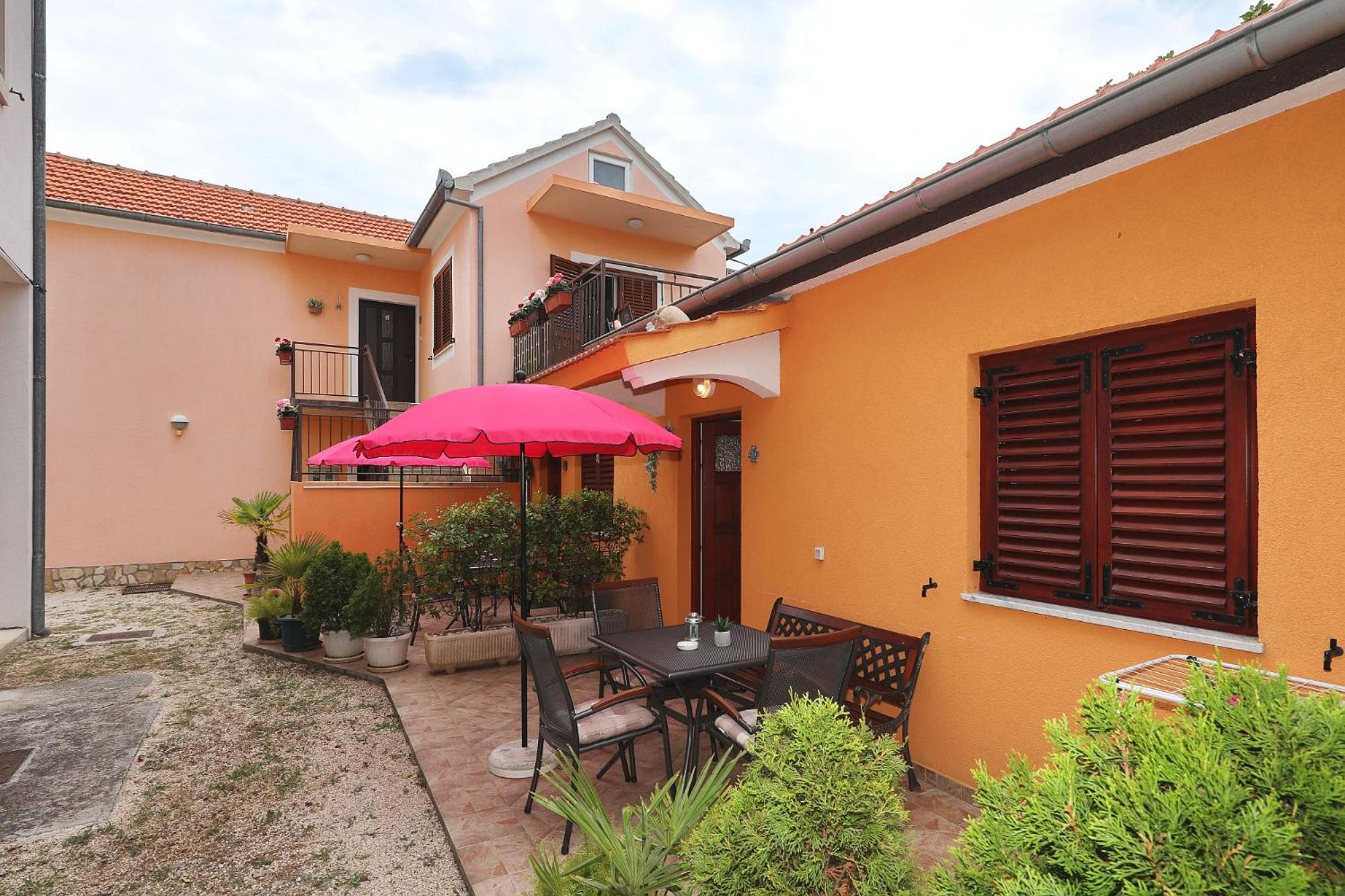 Apartmani Strpić view 3