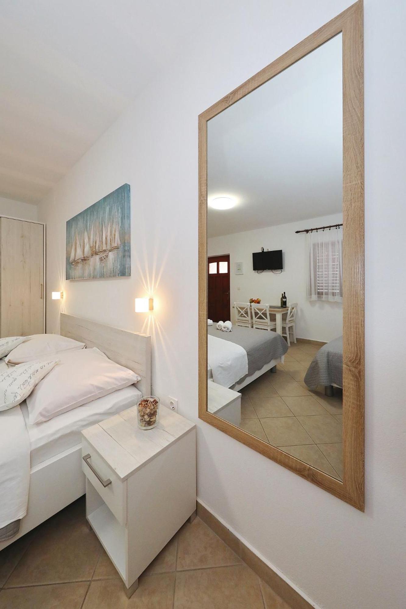 Apartmani Strpić view 4
