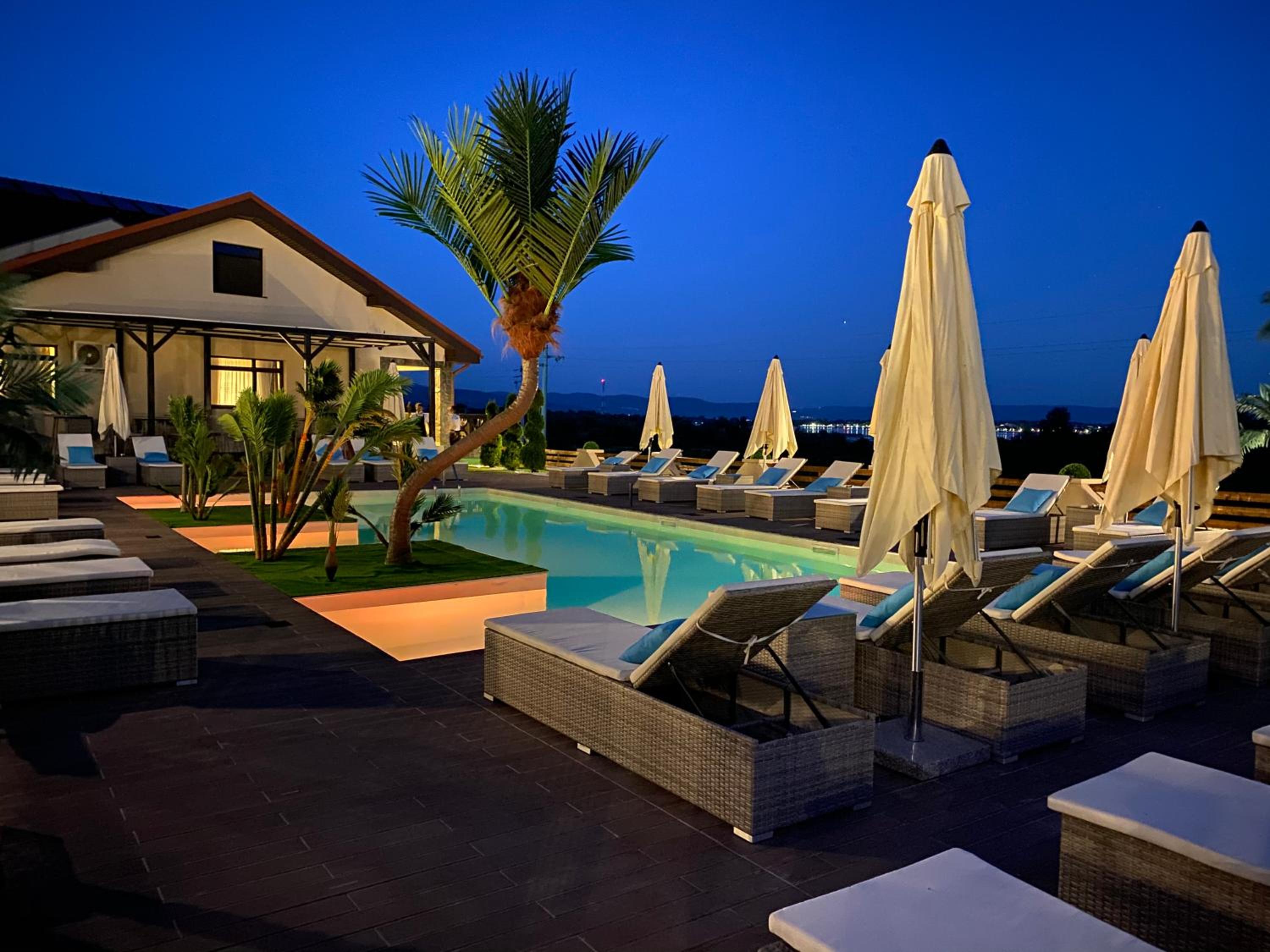 Pensiunea Alexandra & SPA view 2