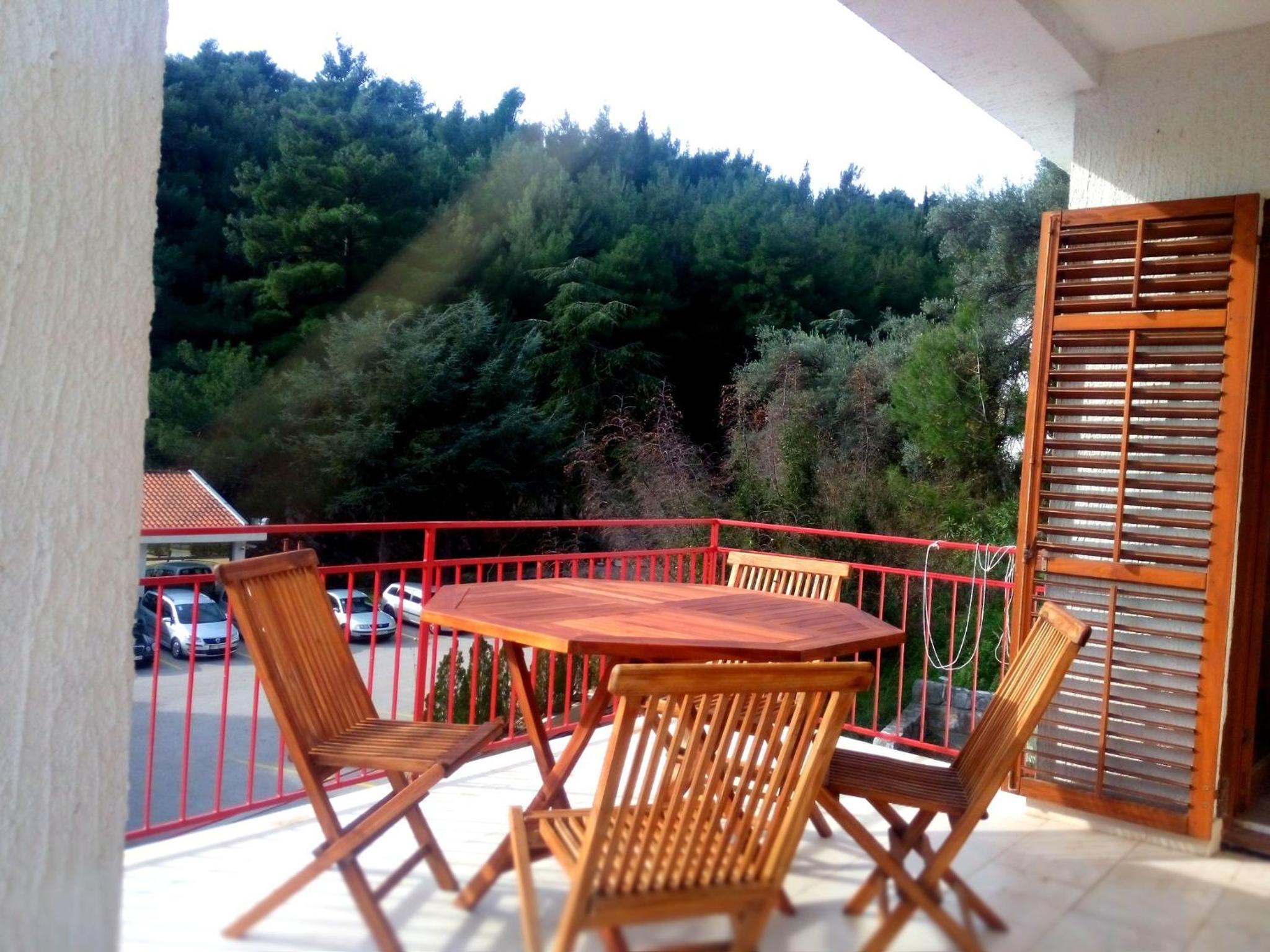 Apartments Almaja Villa